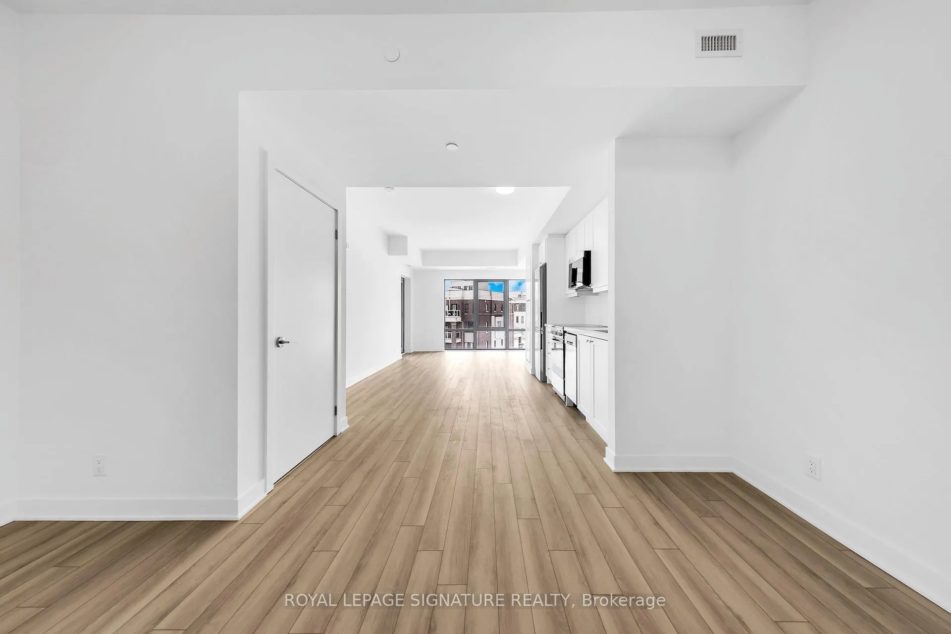 Photo 8 of Unit 312, 51 Clarington Boulevard, Clarington, Bowmanville — HOMEH