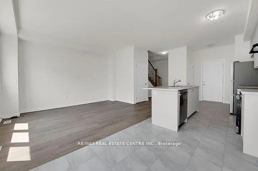 Photo 24 of 101 Selection Heights, Thorold, Rolling Meadows — HOMEH