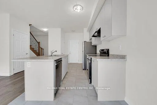 Photo 36 of 101 Selection Heights, Thorold, Rolling Meadows — HOMEH