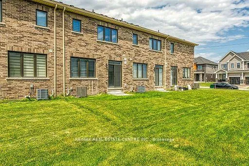 Photo 37 of 101 Selection Heights, Thorold, Rolling Meadows — HOMEH