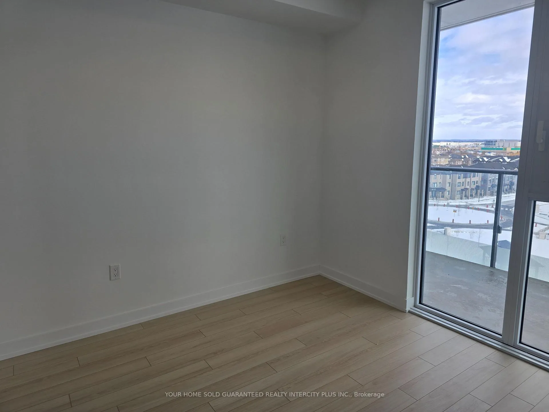 Photo 7 of Unit 622, 15 Skyridge Drive, Brampton, Bram East — HOMEH