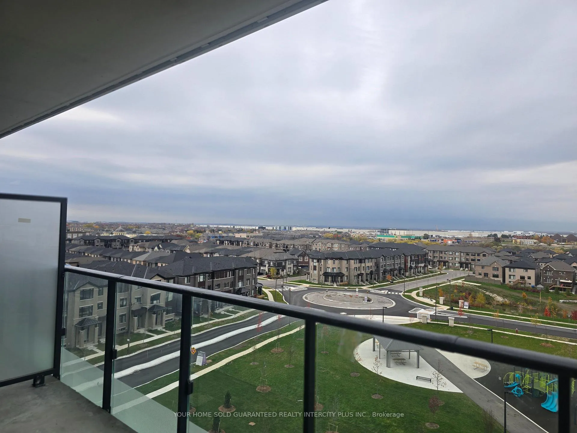 Photo 10 of Unit 622, 15 Skyridge Drive, Brampton, Bram East — HOMEH