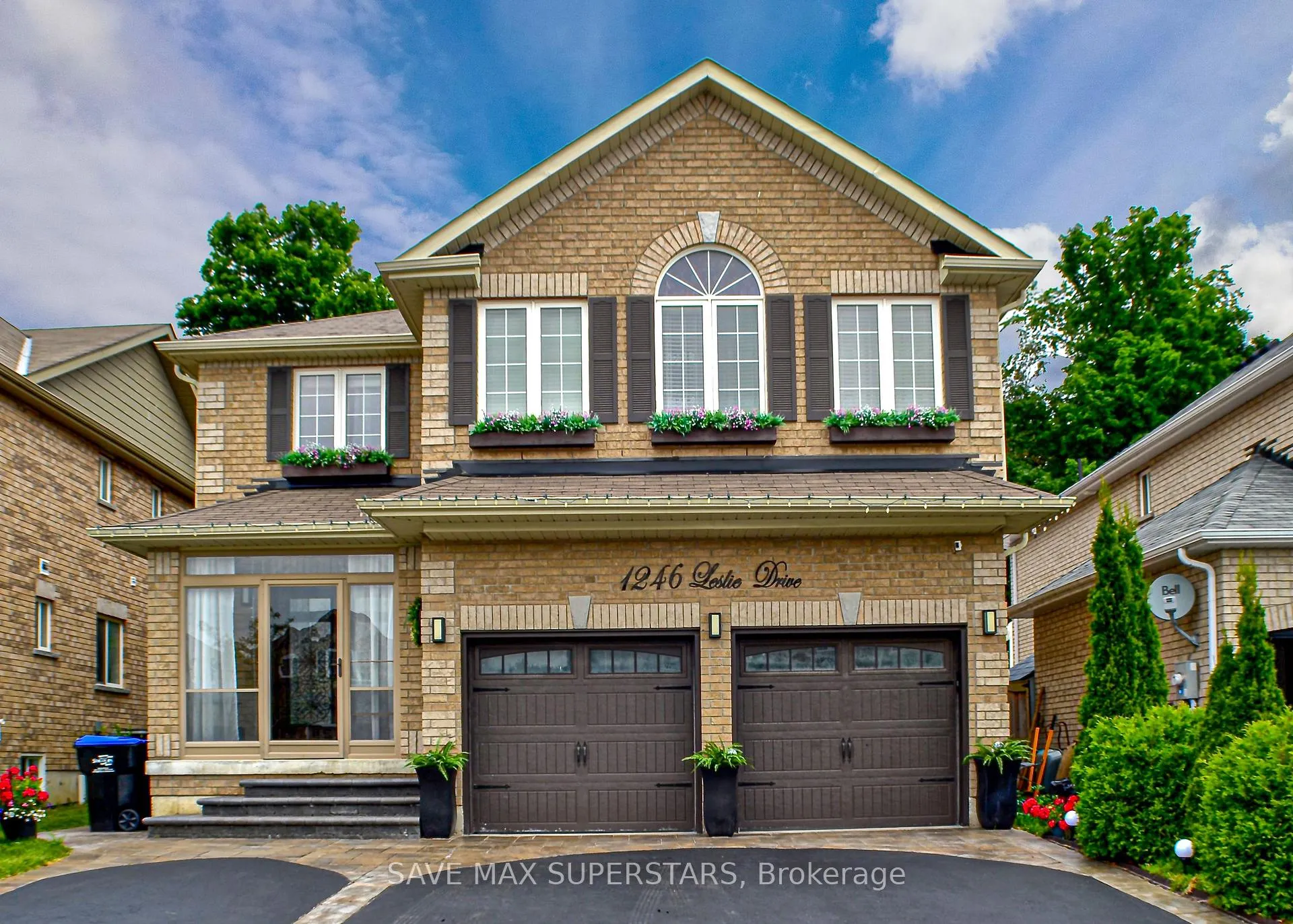 Front of 1246 Leslie Drive