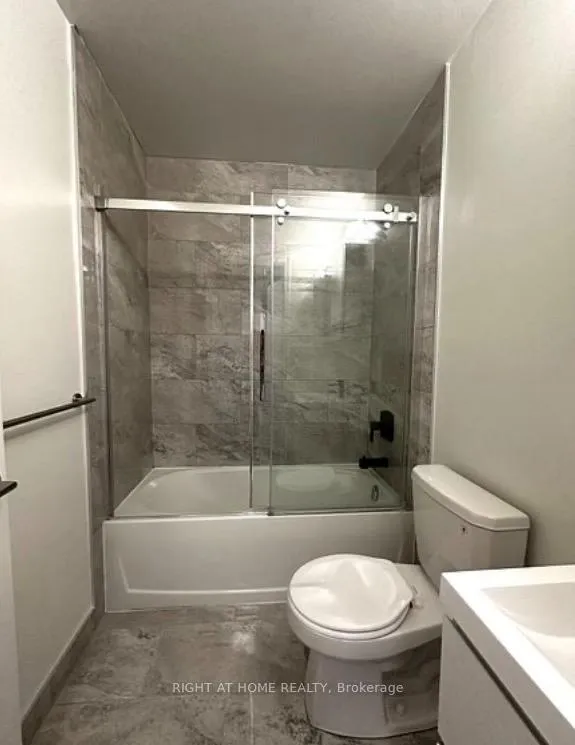 Photo 6 of Unit 1032, 8119 Birchmount Road, Markham, Unionville — HOMEH