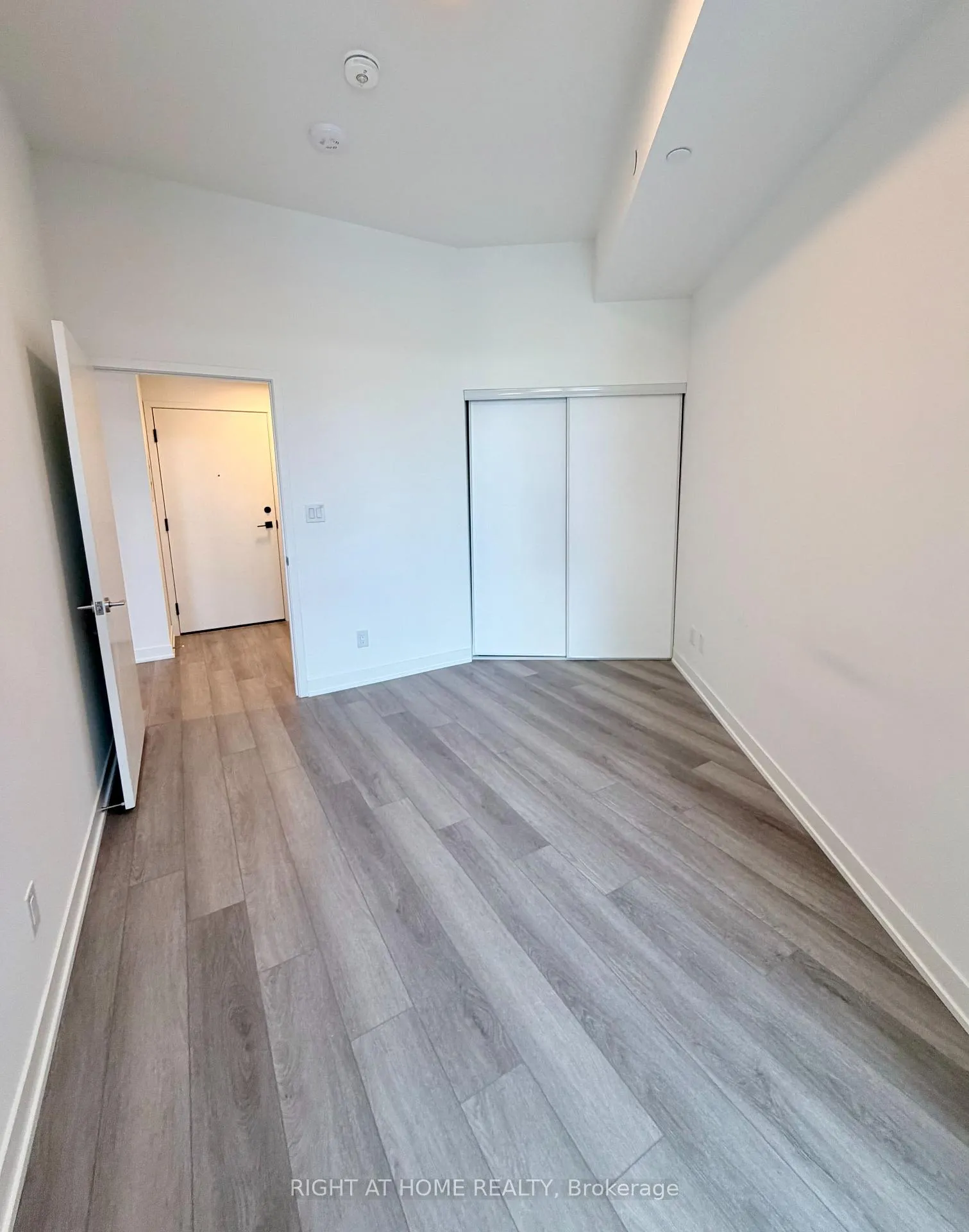 Photo 7 of Unit 1032, 8119 Birchmount Road, Markham, Unionville — HOMEH