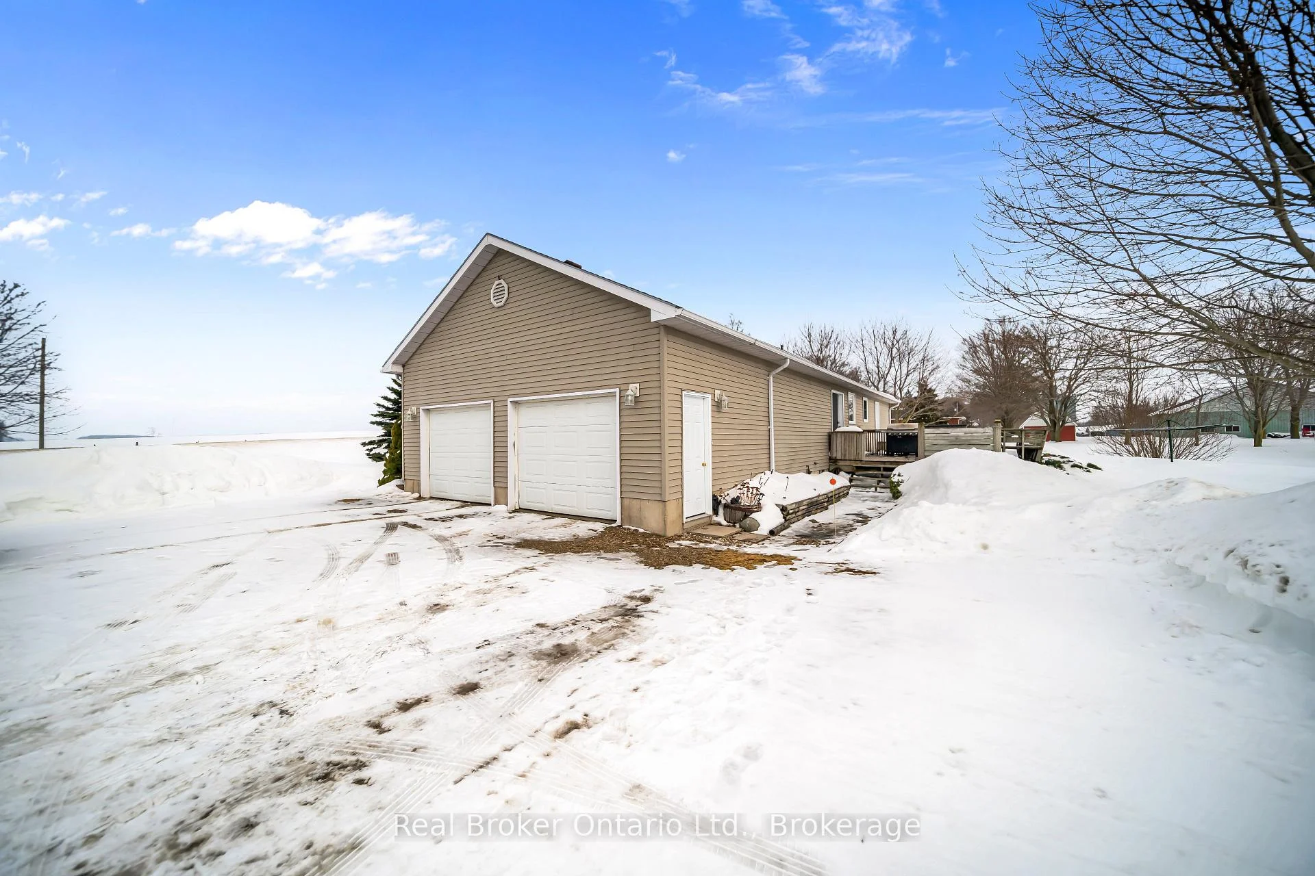 Photo 51 of 44611 Perth Line 86, Huron East, Grey — HOMEH