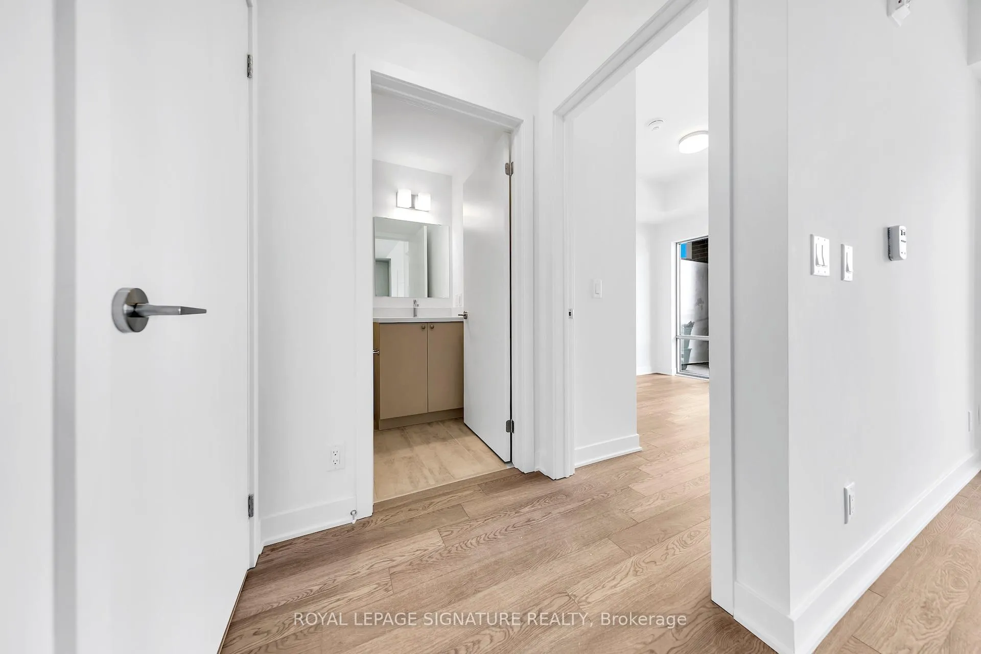 Photo 14 of Unit 325, 51 Clarington Boulevard, Clarington, Bowmanville — HOMEH