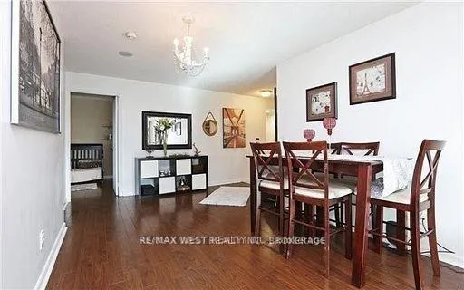 Photo 3 of Unit 2012, 8 Park Road, Toronto, Rosedale-Moore Park — HOMEH