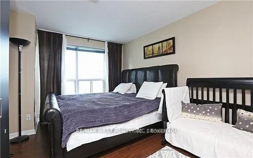 Photo 12 of Unit 2012, 8 Park Road, Toronto, Rosedale-Moore Park — HOMEH