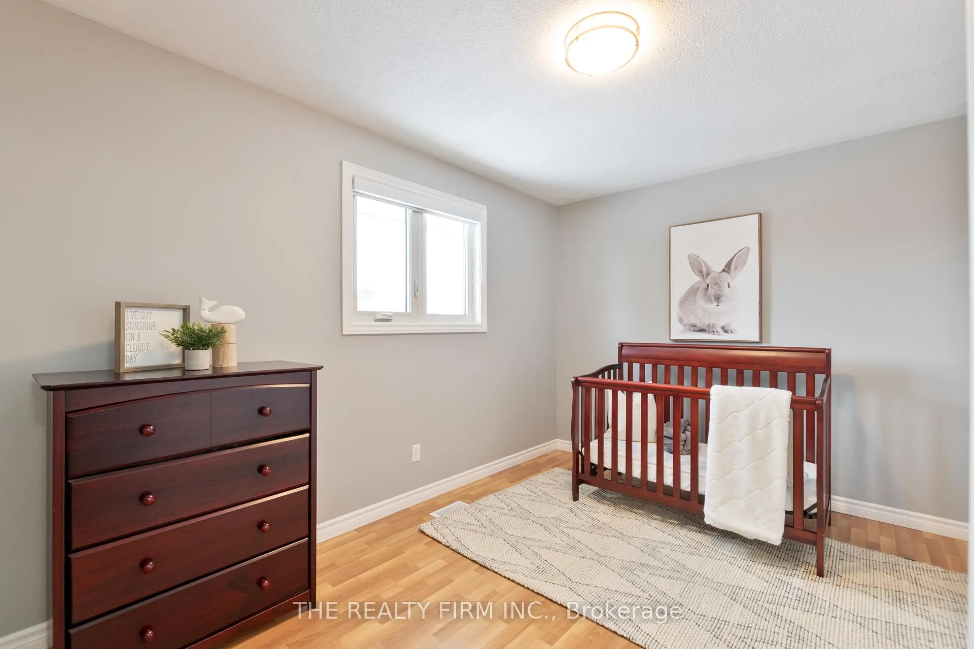 Photo 24 of 10 Westgate Avenue, Strathroy-Caradoc, SW — HOMEH