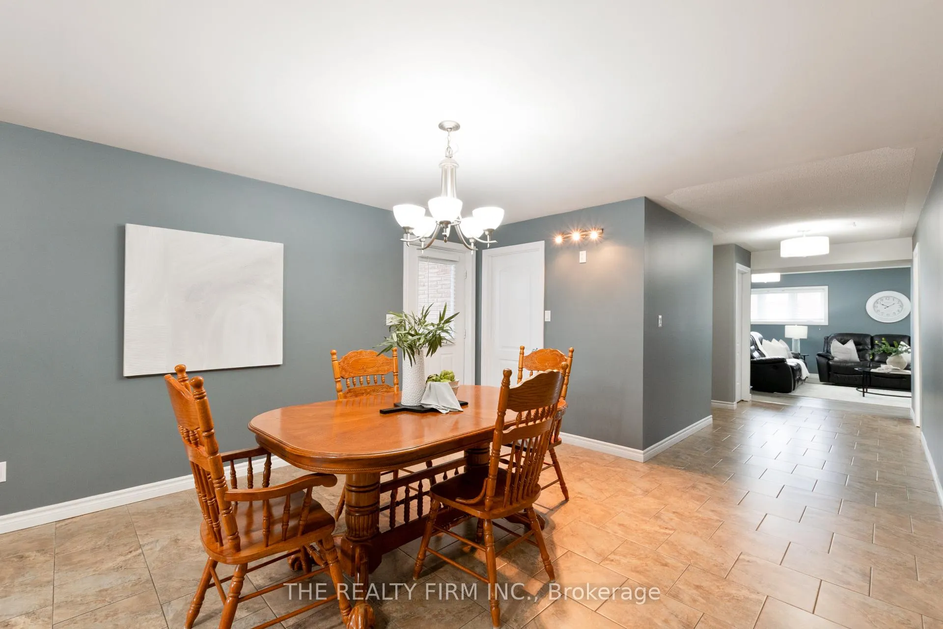 Photo 31 of 10 Westgate Avenue, Strathroy-Caradoc, SW — HOMEH