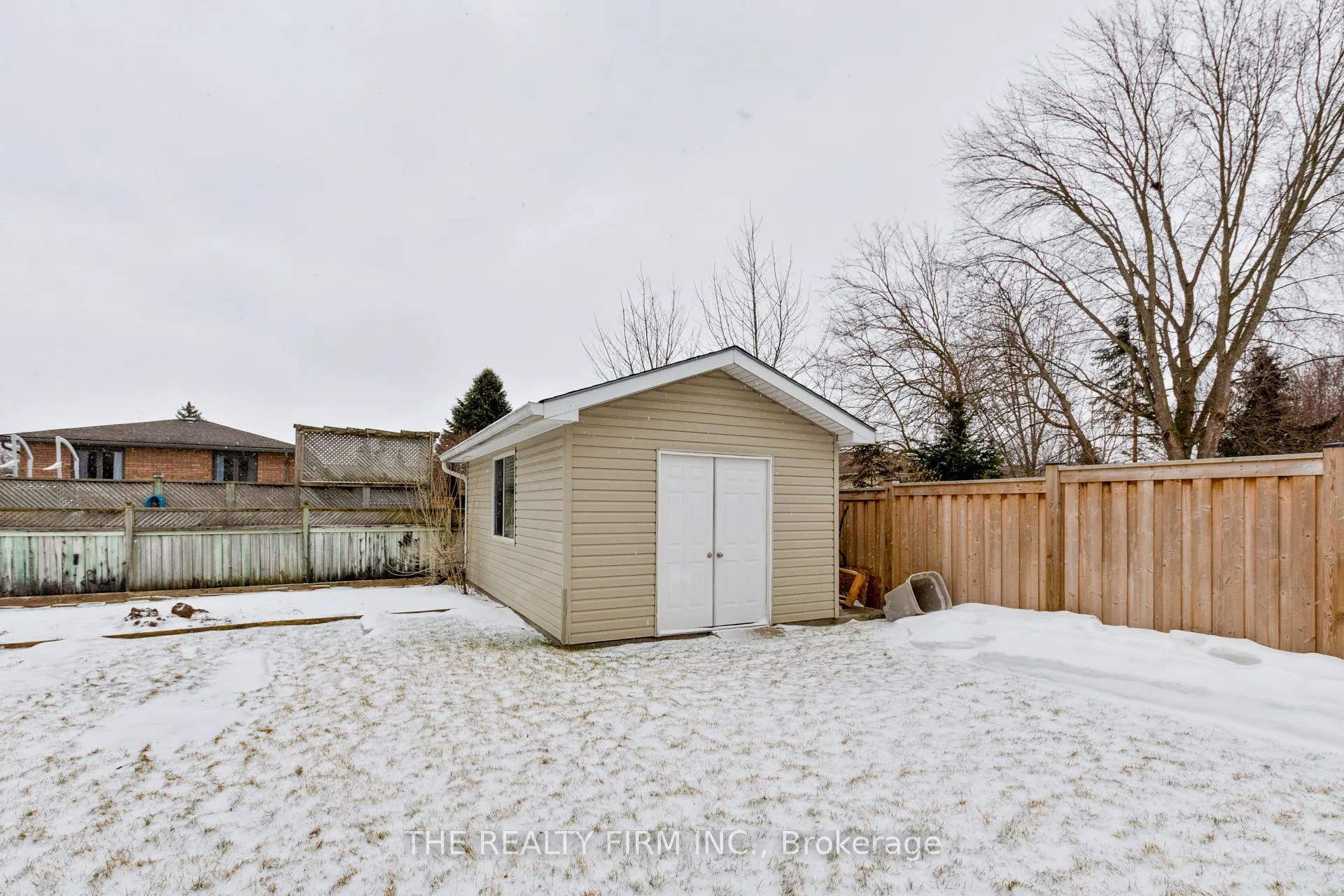 Photo 37 of 10 Westgate Avenue, Strathroy-Caradoc, SW — HOMEH