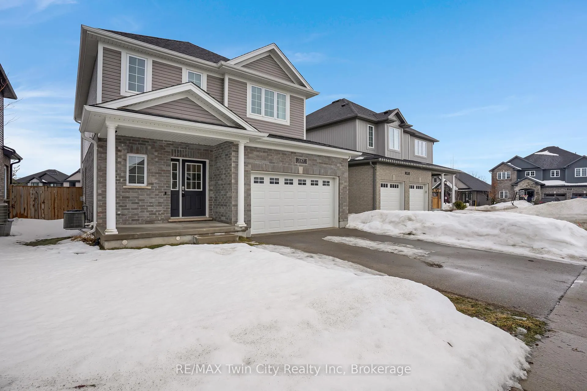 Photo 3 of 147 Brown Street, Stratford — HOMEH