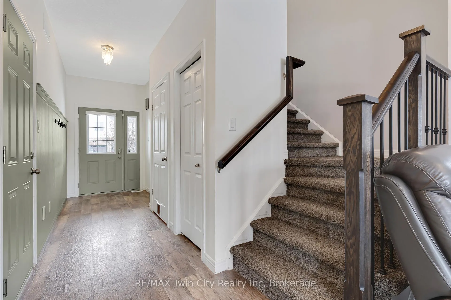 Photo 10 of 147 Brown Street, Stratford — HOMEH