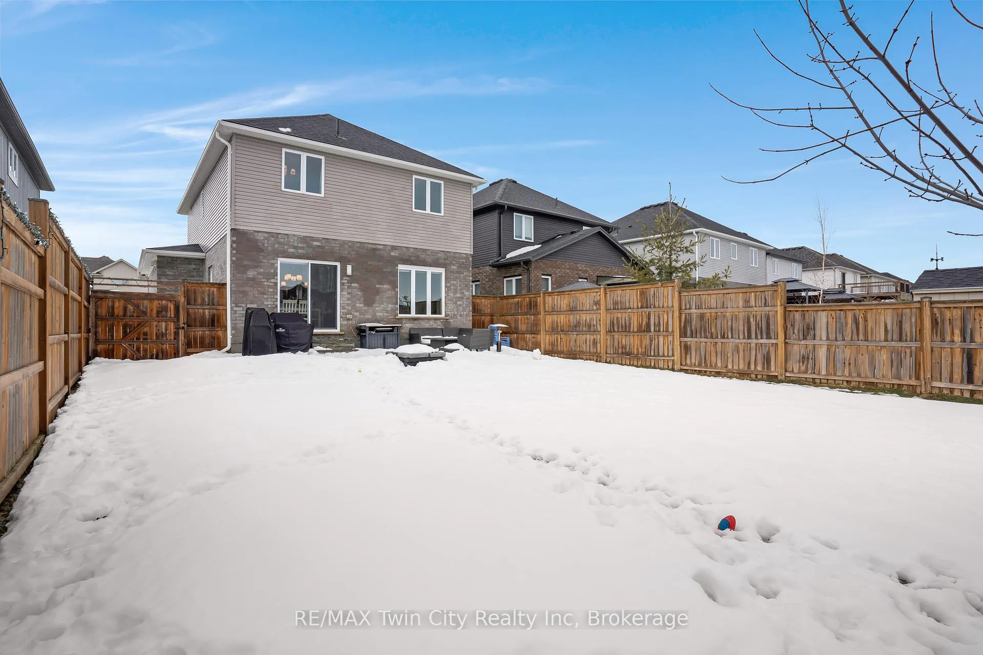 Photo 50 of 147 Brown Street, Stratford — HOMEH