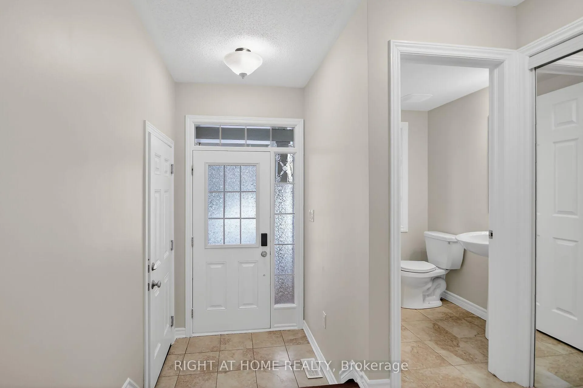 Photo 4 of 766 Mayfly Crescent, Ottawa, Barrhaven - Half Moon Bay — HOMEH