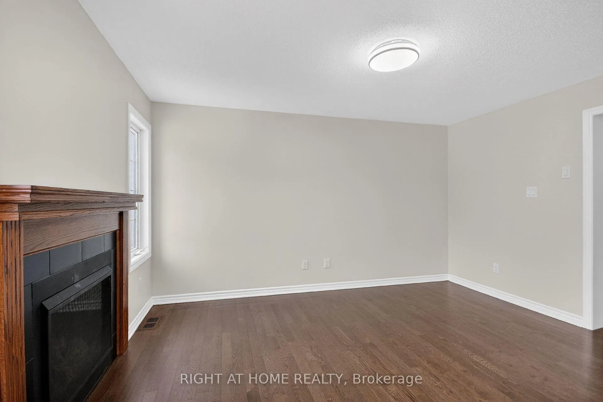 Photo 19 of 766 Mayfly Crescent, Ottawa, Barrhaven - Half Moon Bay — HOMEH