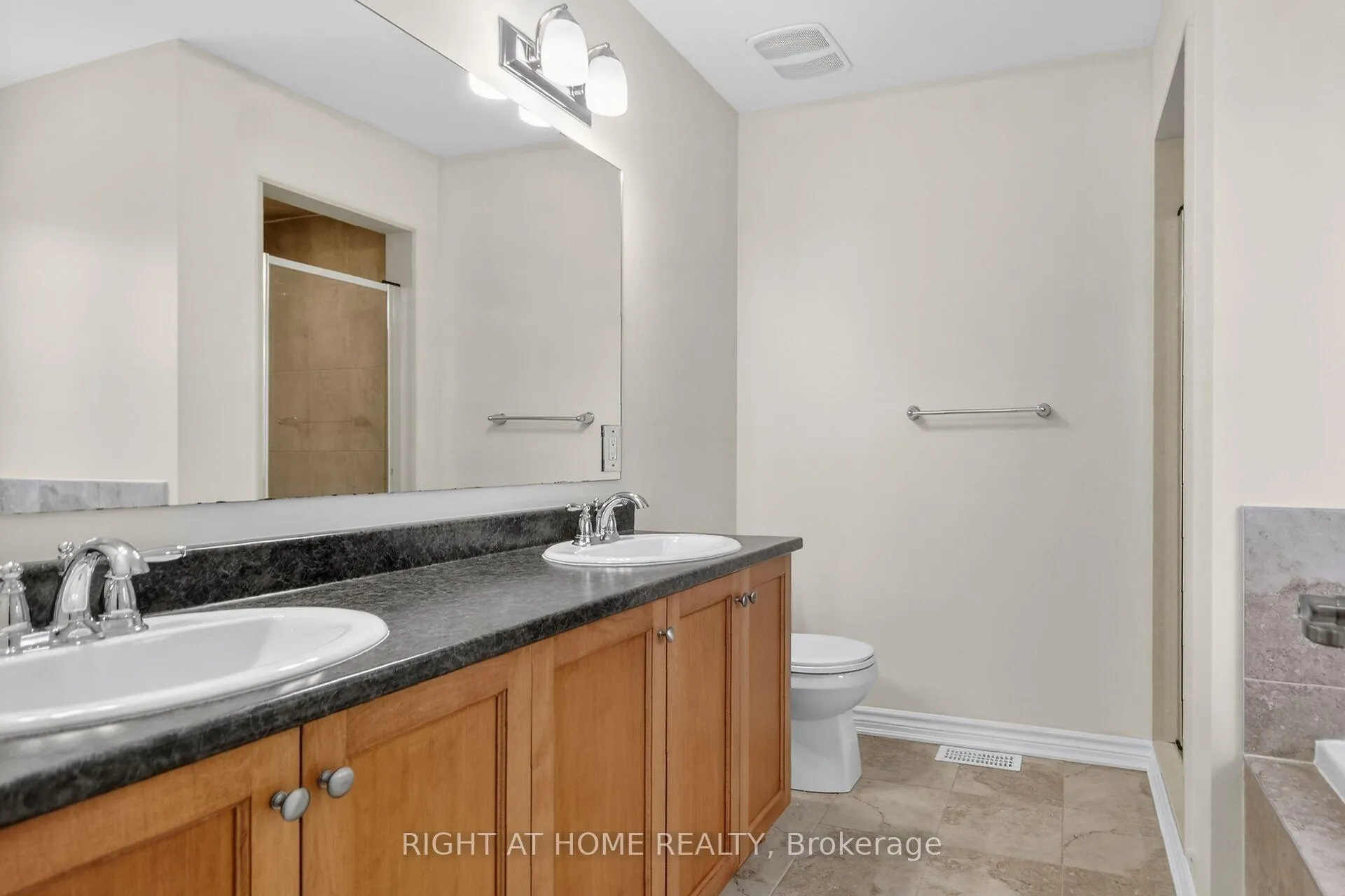 Photo 29 of 766 Mayfly Crescent, Ottawa, Barrhaven - Half Moon Bay — HOMEH