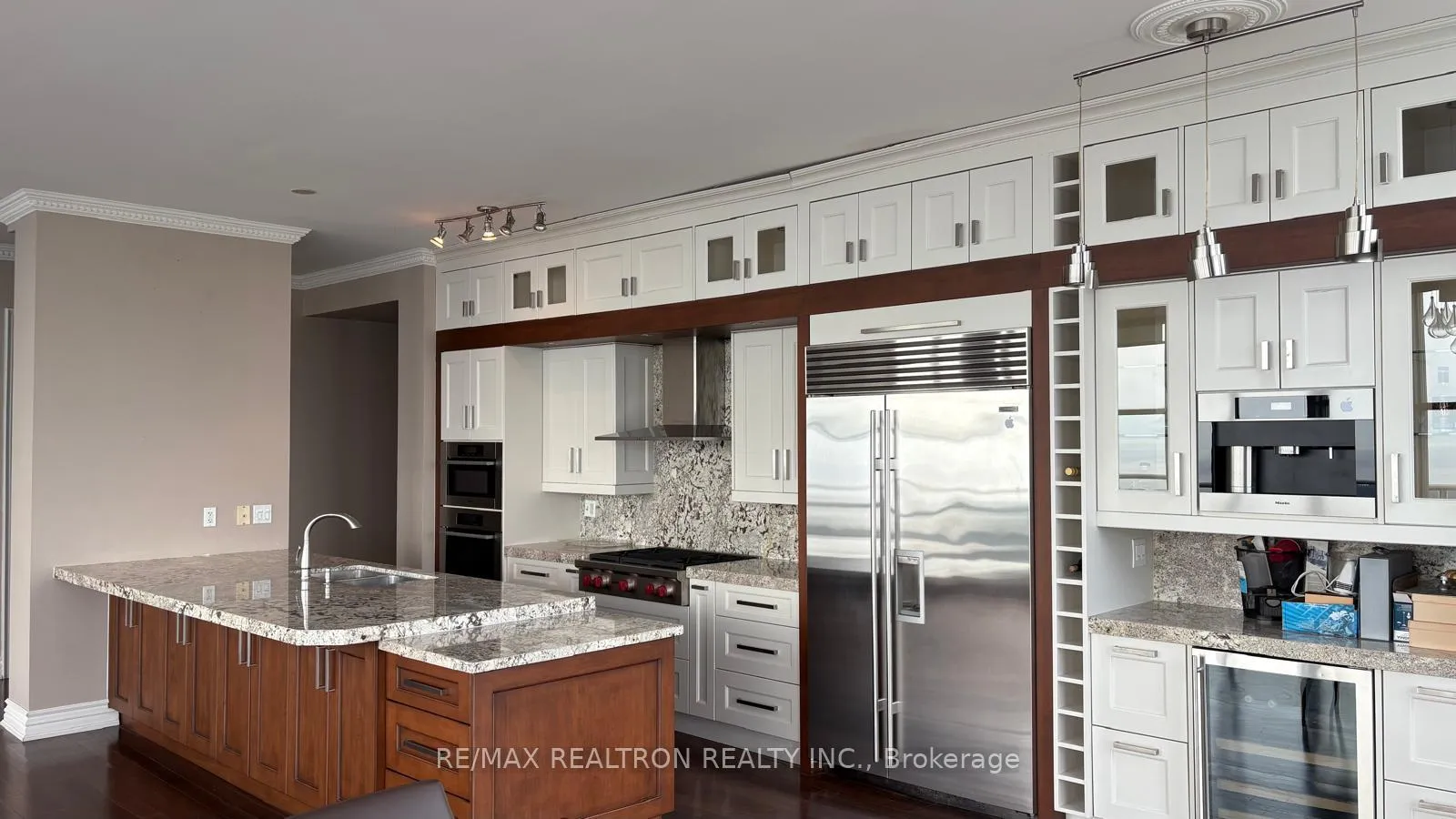 Photo 6 of Unit PH3, 35 Mariner Terrace, Toronto, Waterfront Communities — HOMEH