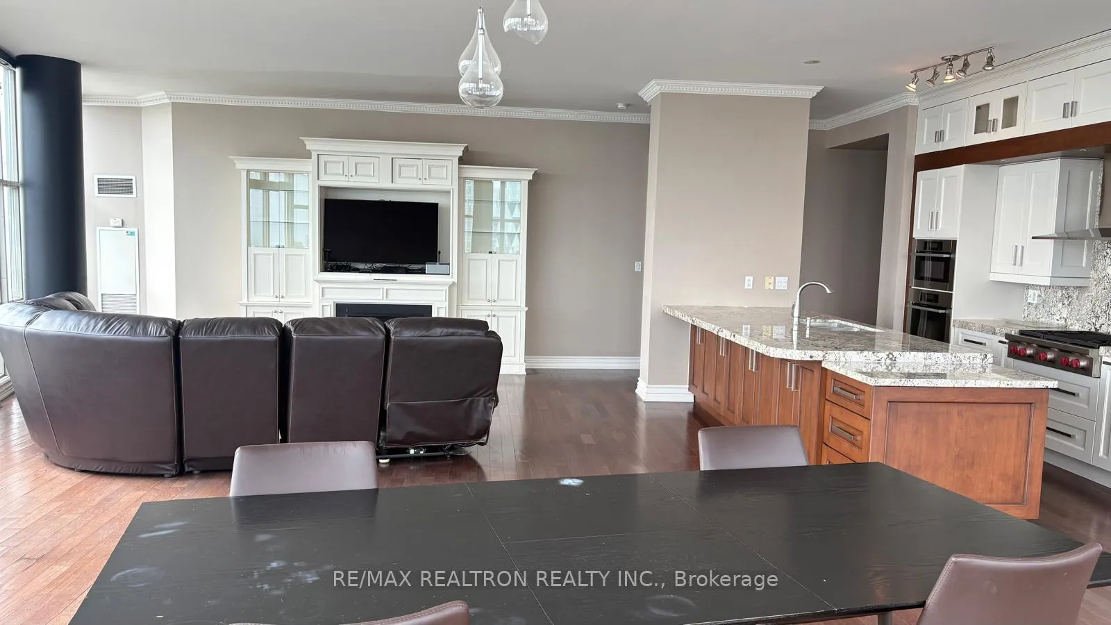 Photo 8 of Unit PH3, 35 Mariner Terrace, Toronto, Waterfront Communities — HOMEH