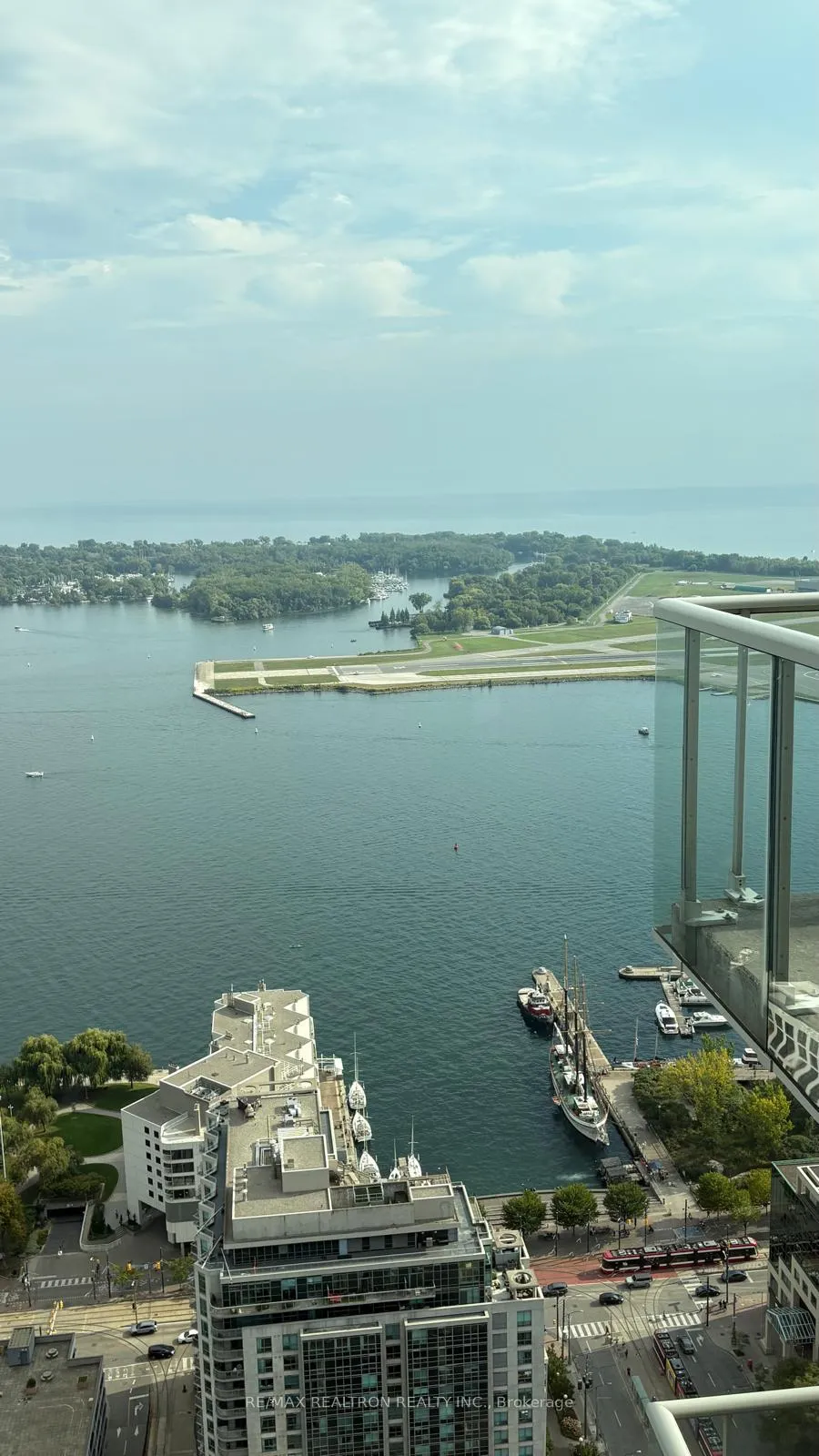 Photo 23 of Unit PH3, 35 Mariner Terrace, Toronto, Waterfront Communities — HOMEH