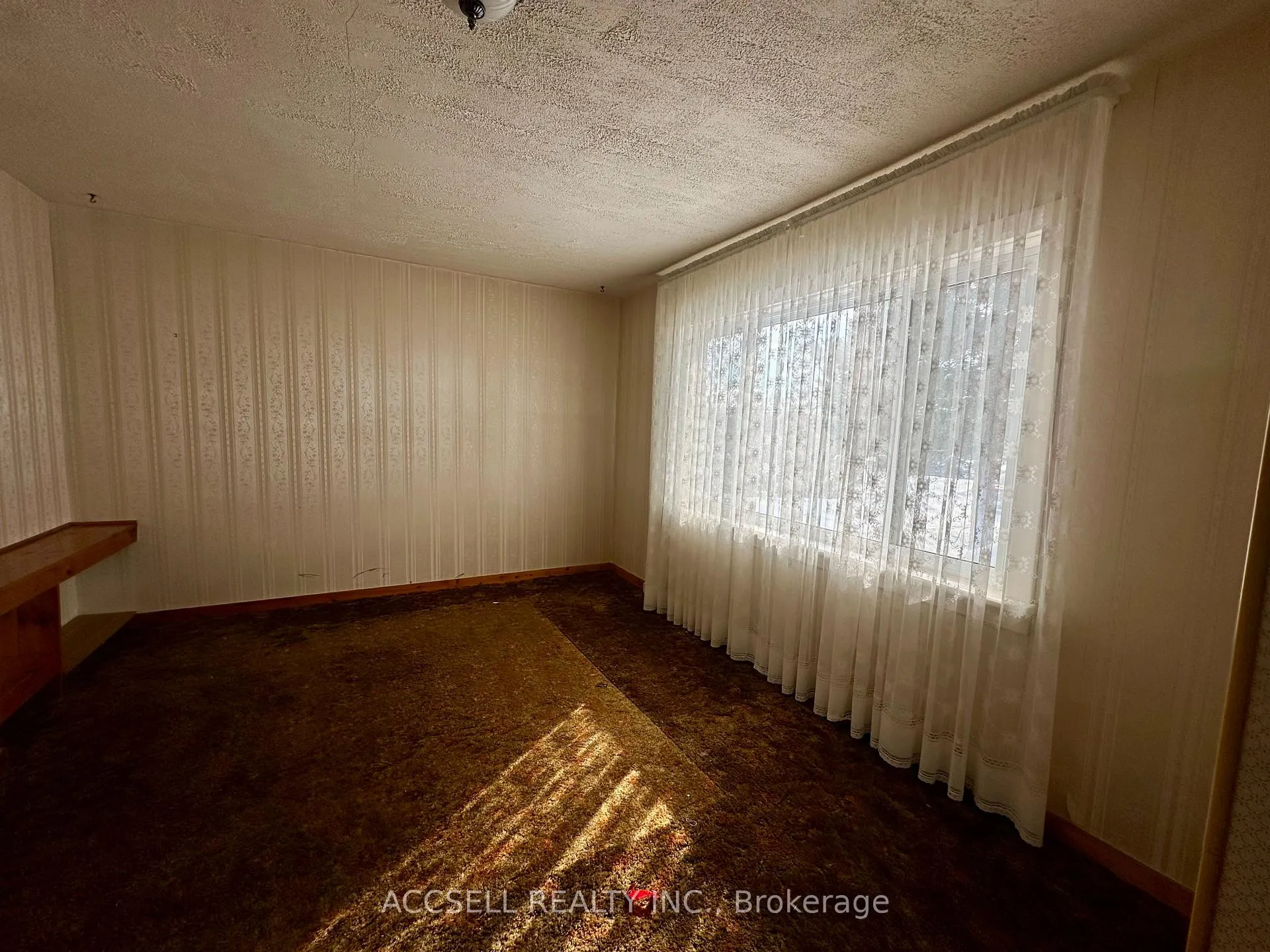 Photo 9 of 18627 Hurontario Street, Caledon, Rural Caledon — HOMEH