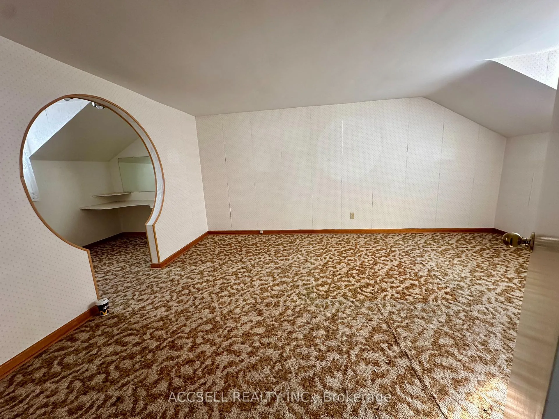 Photo 25 of 18627 Hurontario Street, Caledon, Rural Caledon — HOMEH