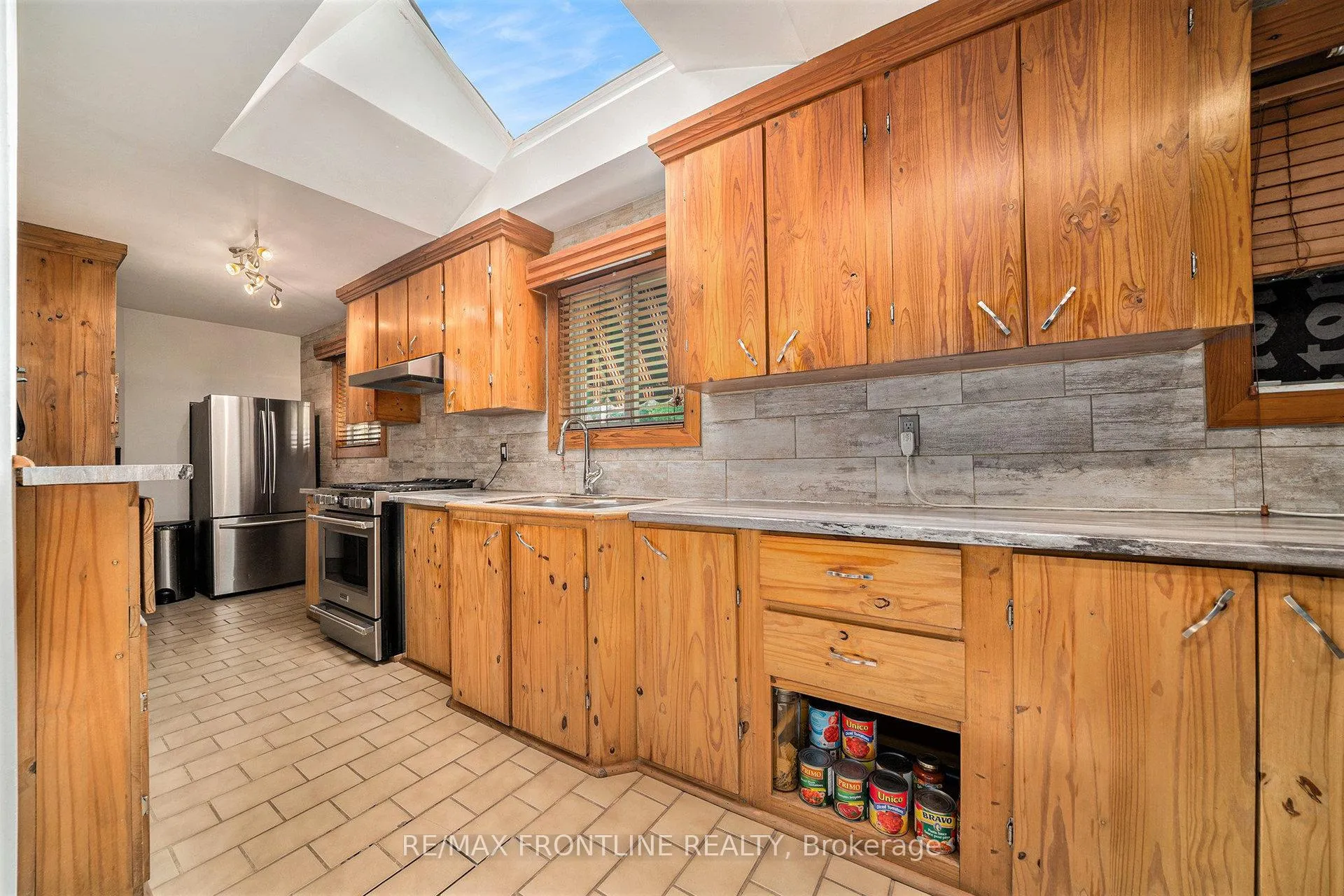 Photo 13 of 3644 Bell Line Road, Frontenac, Frontenac Centre — HOMEH