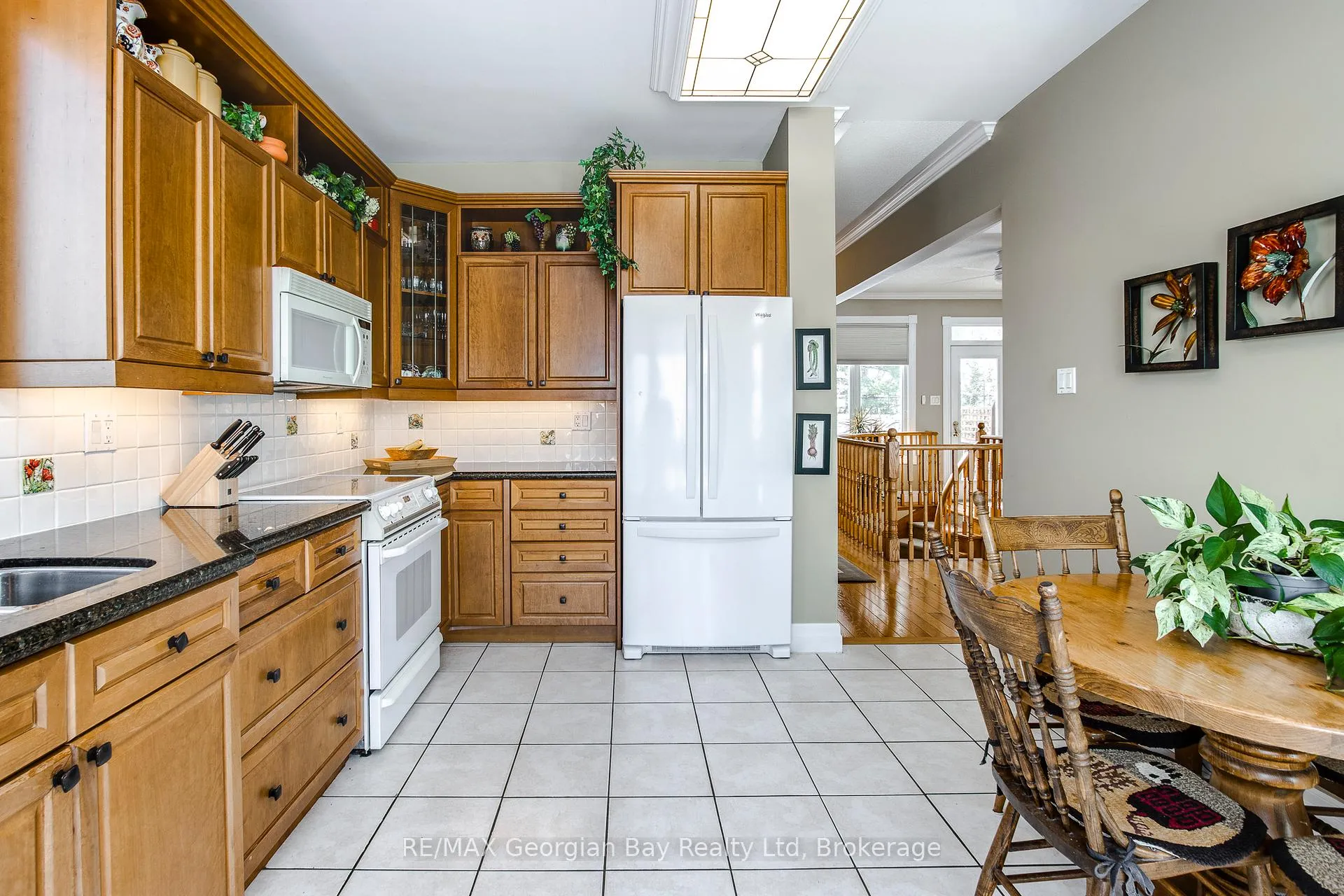 Photo 12 of 418 Aberdeen Boulevard, Midland — HOMEH