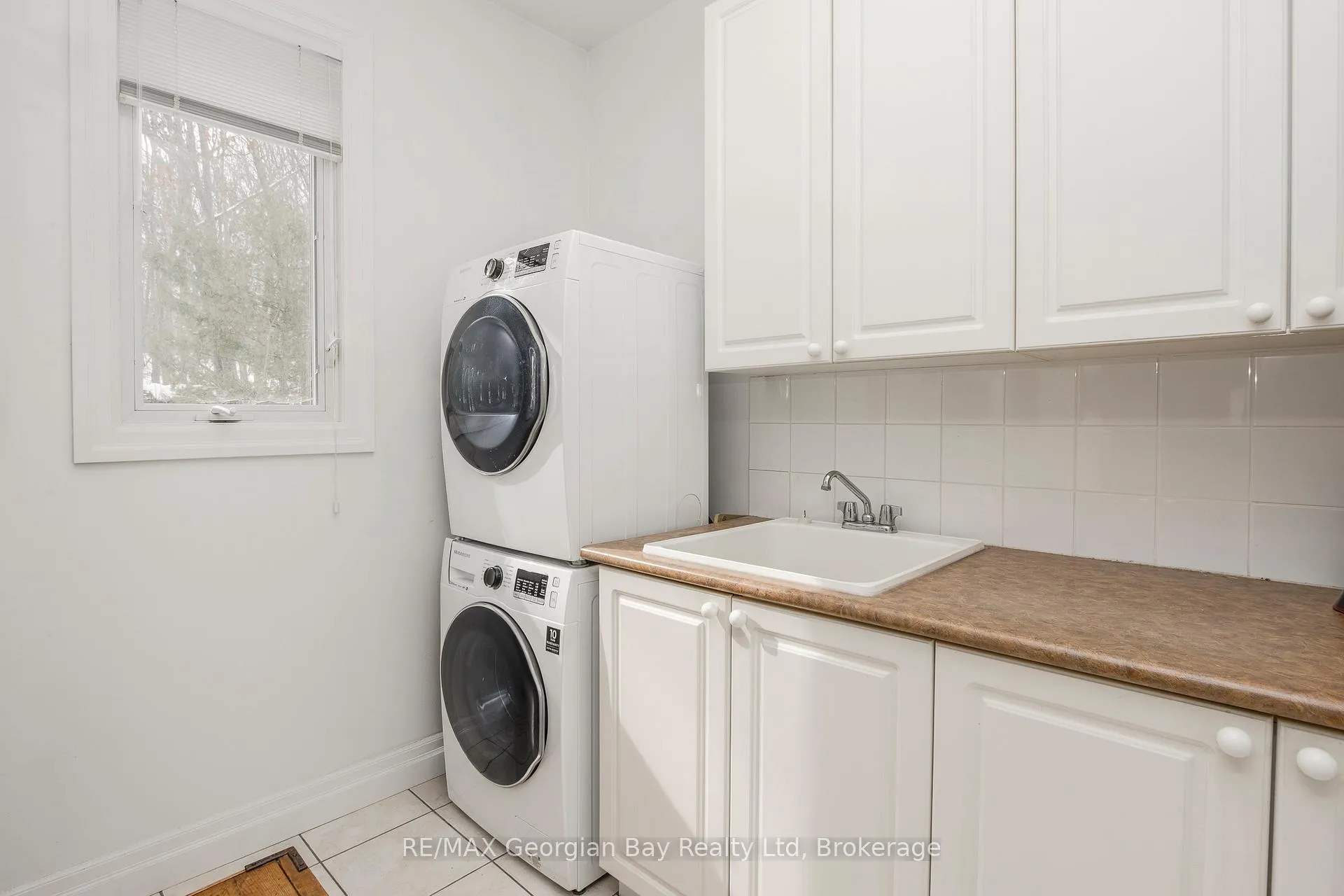 Photo 18 of 418 Aberdeen Boulevard, Midland — HOMEH
