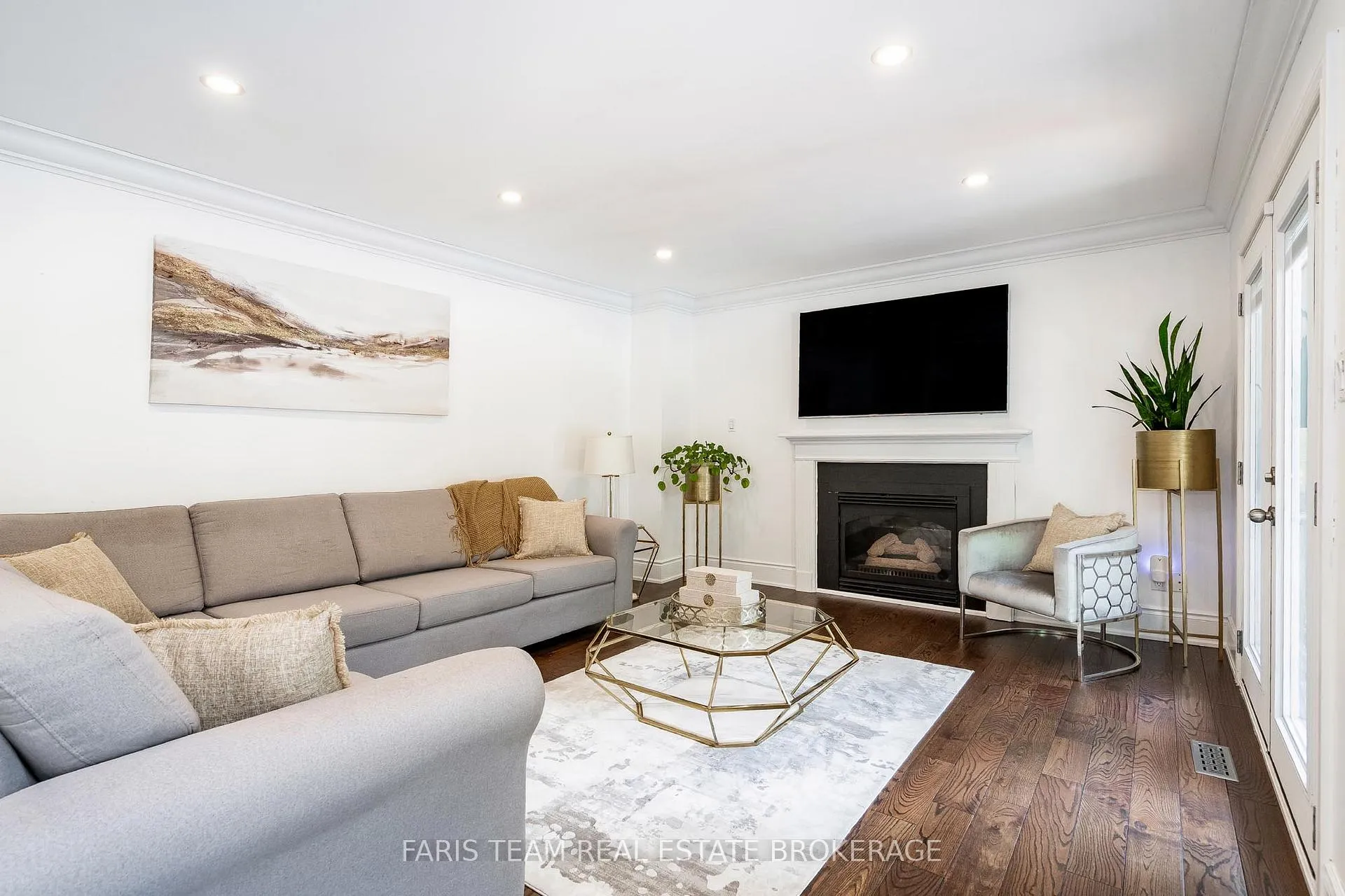 Photo 17 of 6 Alana Drive, Springwater, Centre Vespra — HOMEH