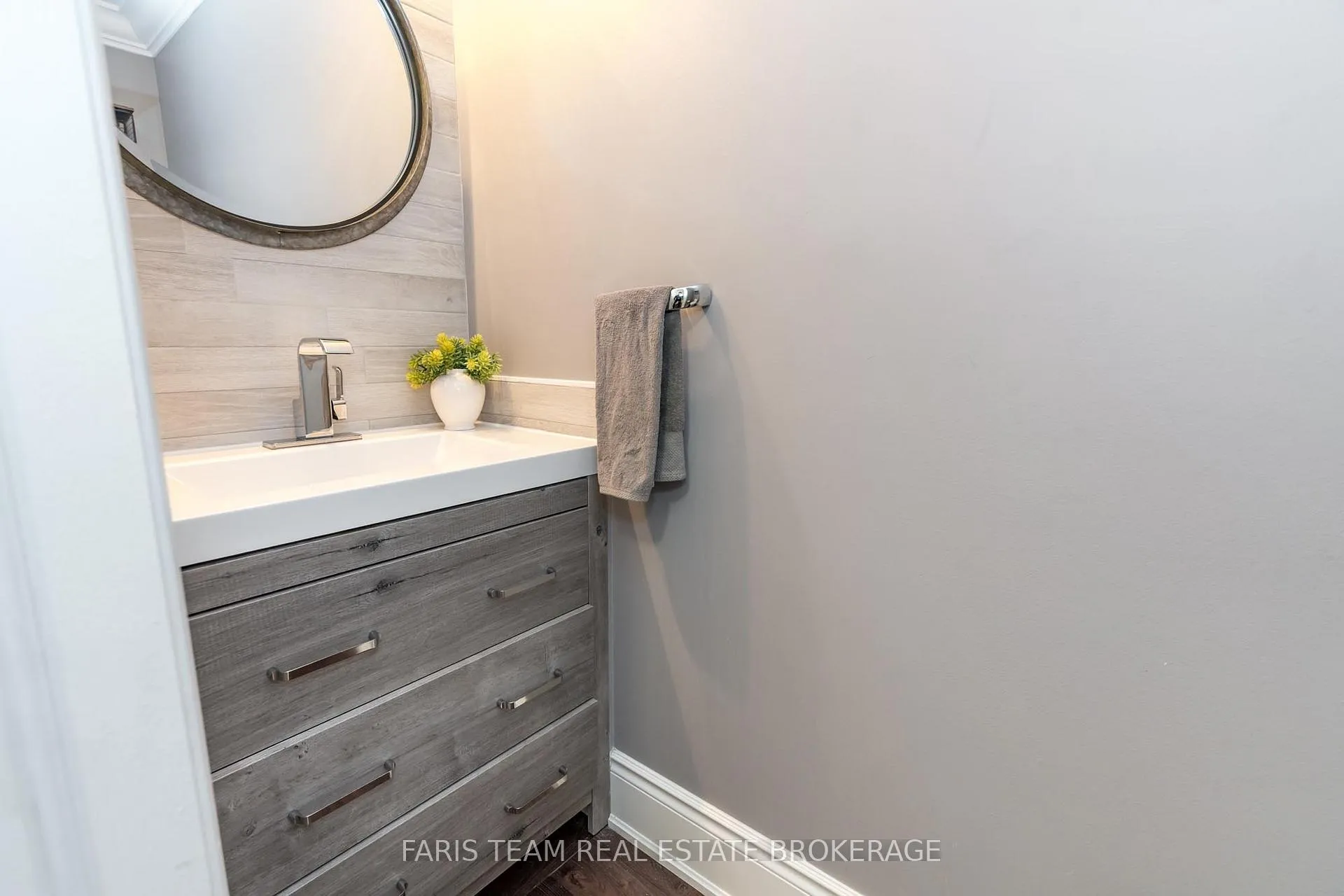 Photo 20 of 6 Alana Drive, Springwater, Centre Vespra — HOMEH