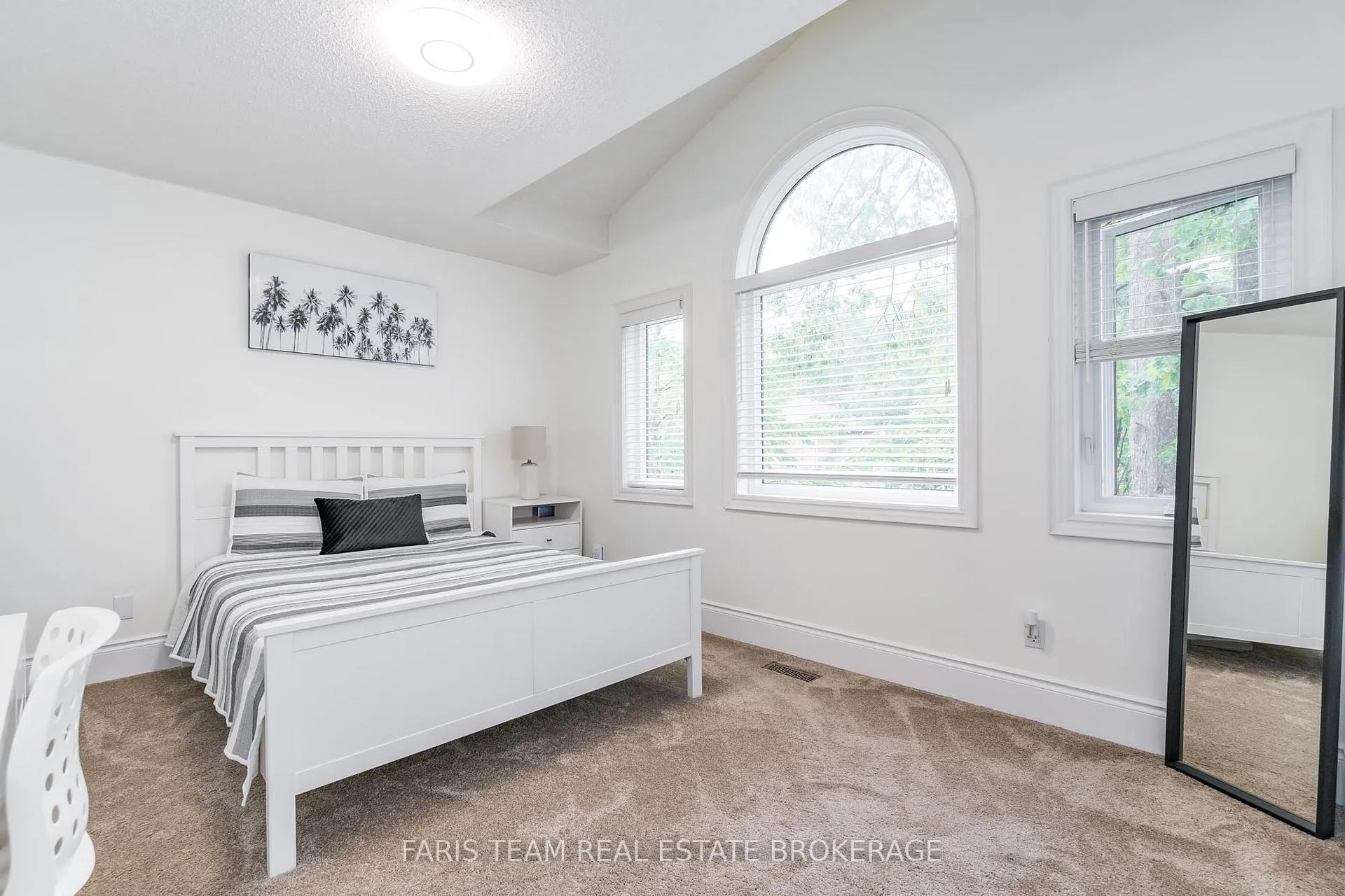 Photo 27 of 6 Alana Drive, Springwater, Centre Vespra — HOMEH