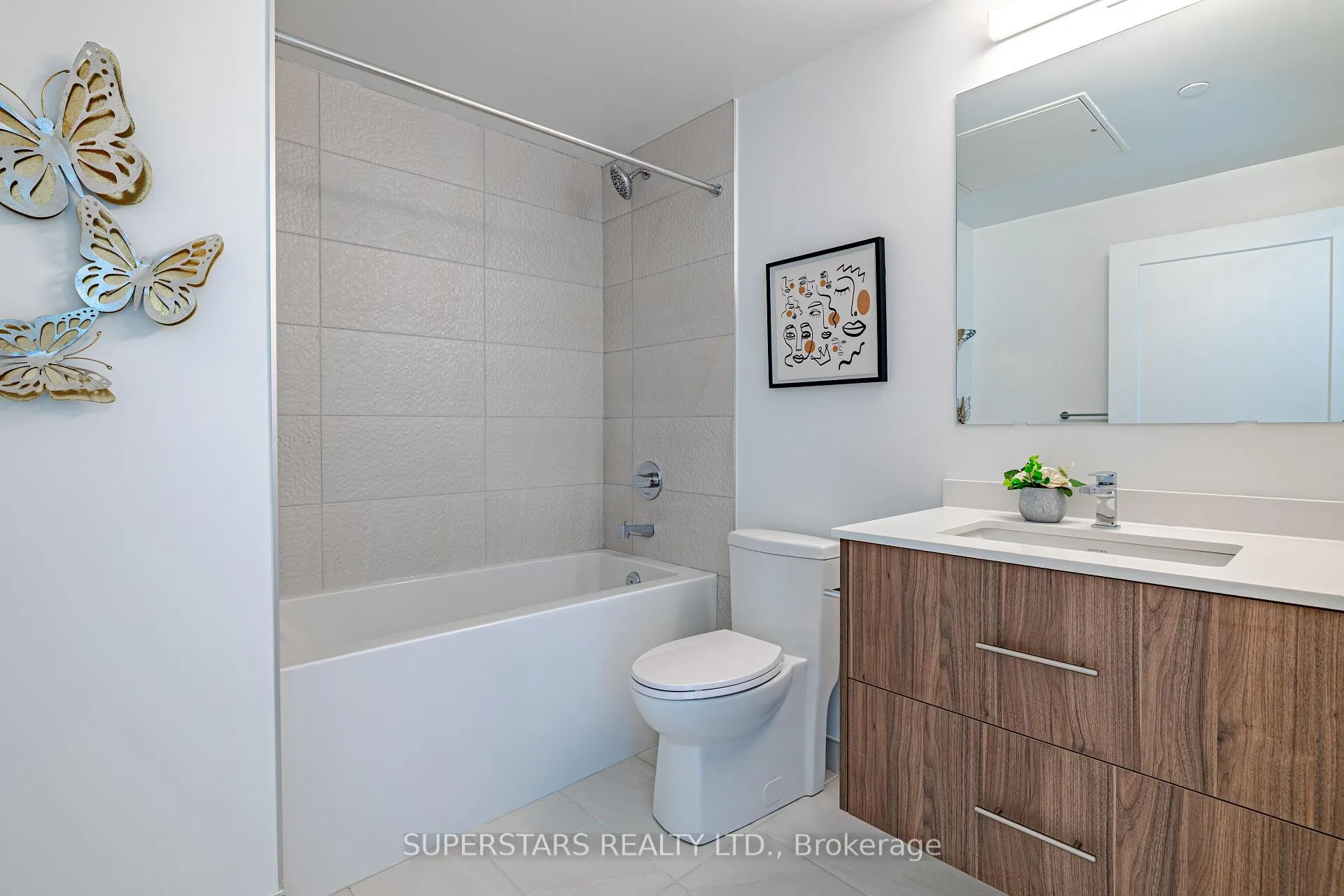 Photo 4 of Unit A1110, 9763 Markham Road, Markham, Greensborough — HOMEH