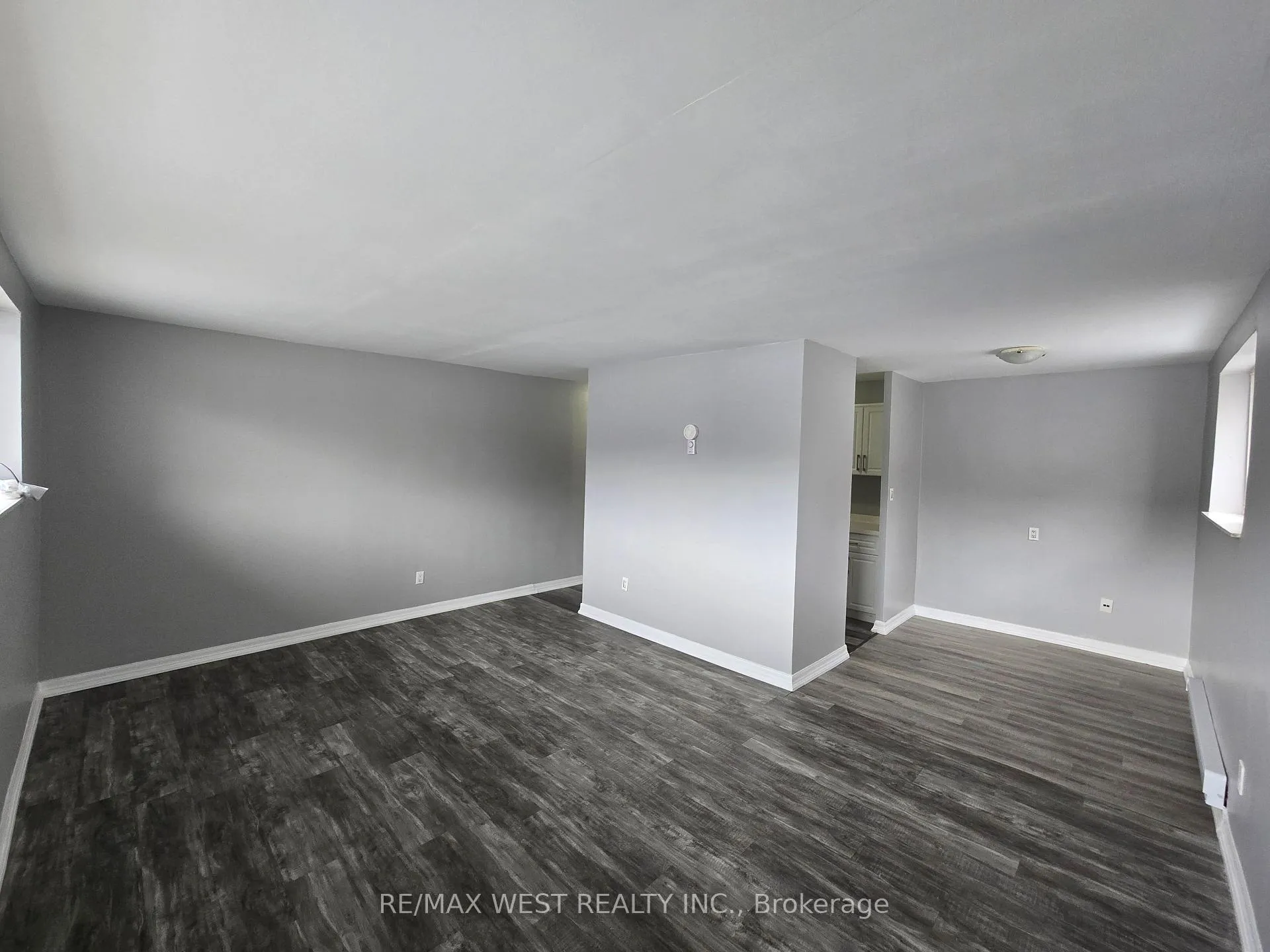 Photo 2 of Unit 1, 80 William Street W, Oshawa, O'Neill — HOMEH