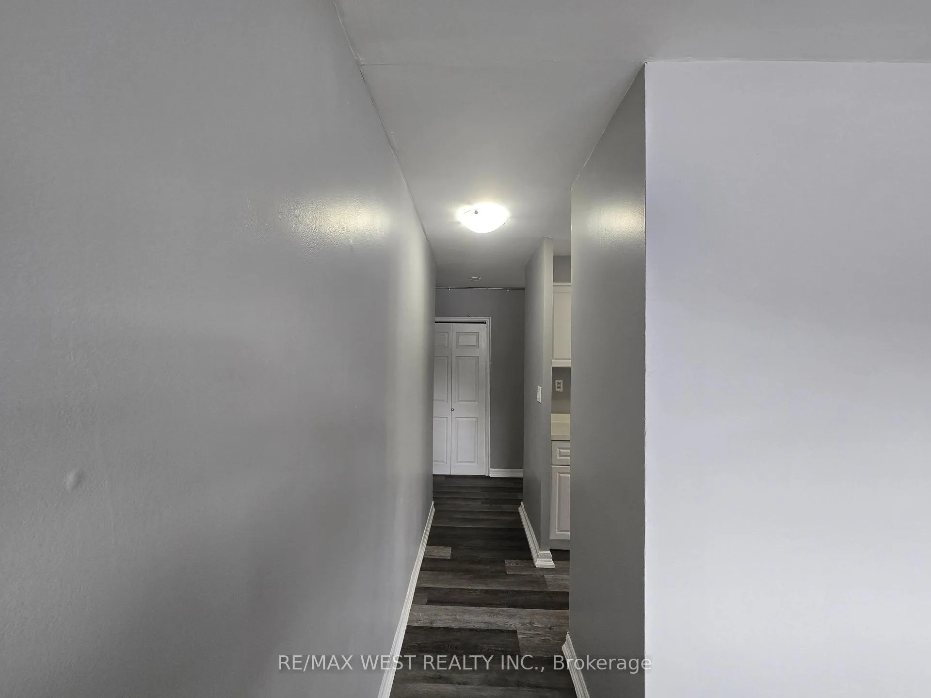 Photo 6 of Unit 1, 80 William Street W, Oshawa, O'Neill — HOMEH
