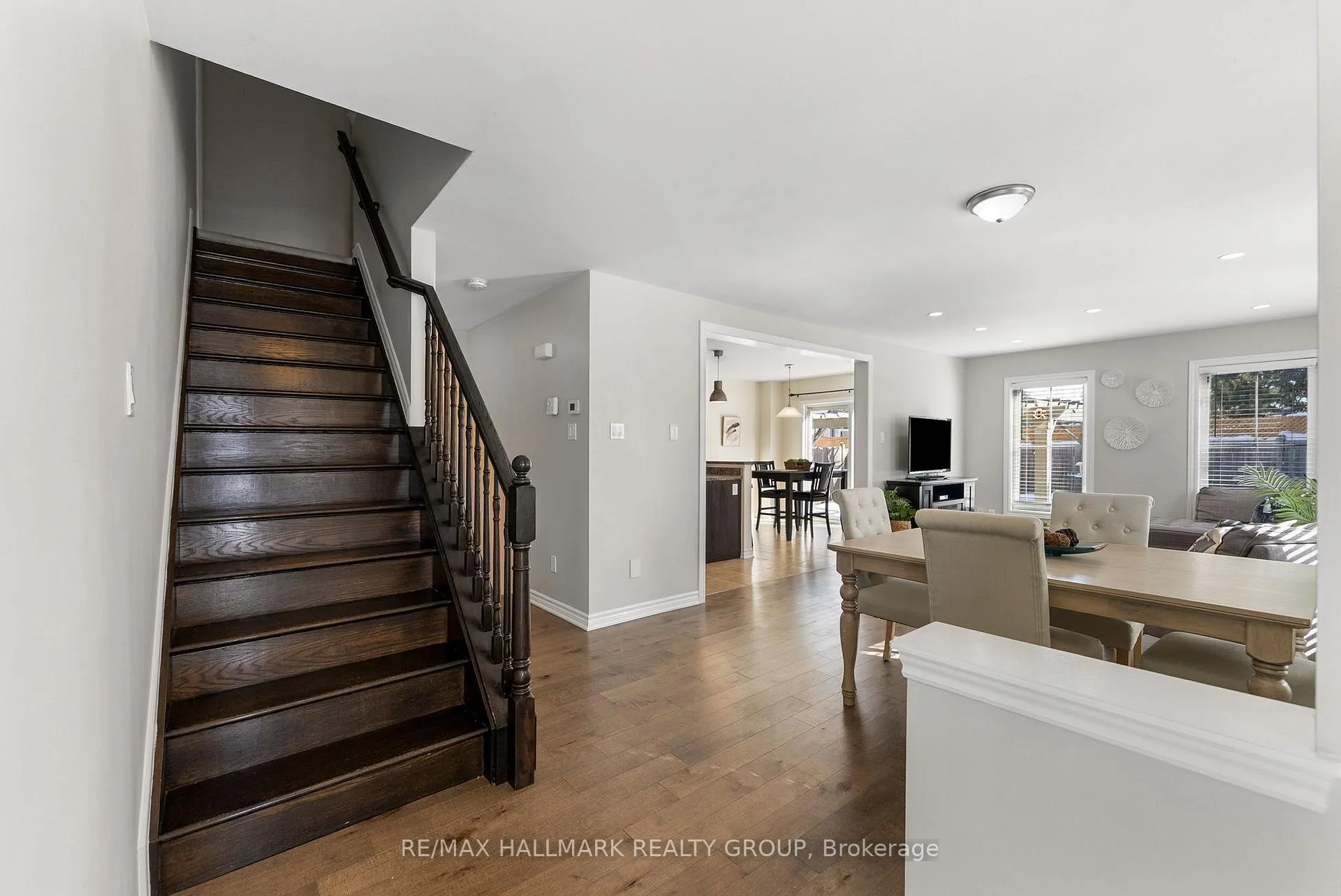 Photo 10 of 403 Brigatine Avenue, Ottawa, Stittsville (North) — HOMEH