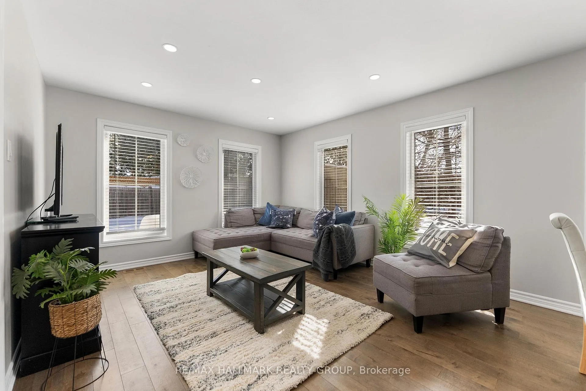 Photo 14 of 403 Brigatine Avenue, Ottawa, Stittsville (North) — HOMEH
