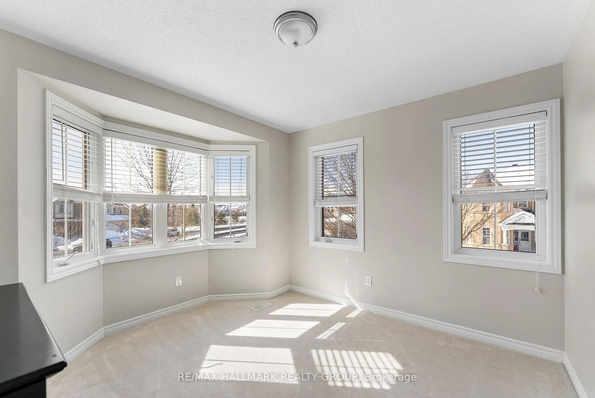 Photo 31 of 403 Brigatine Avenue, Ottawa, Stittsville (North) — HOMEH