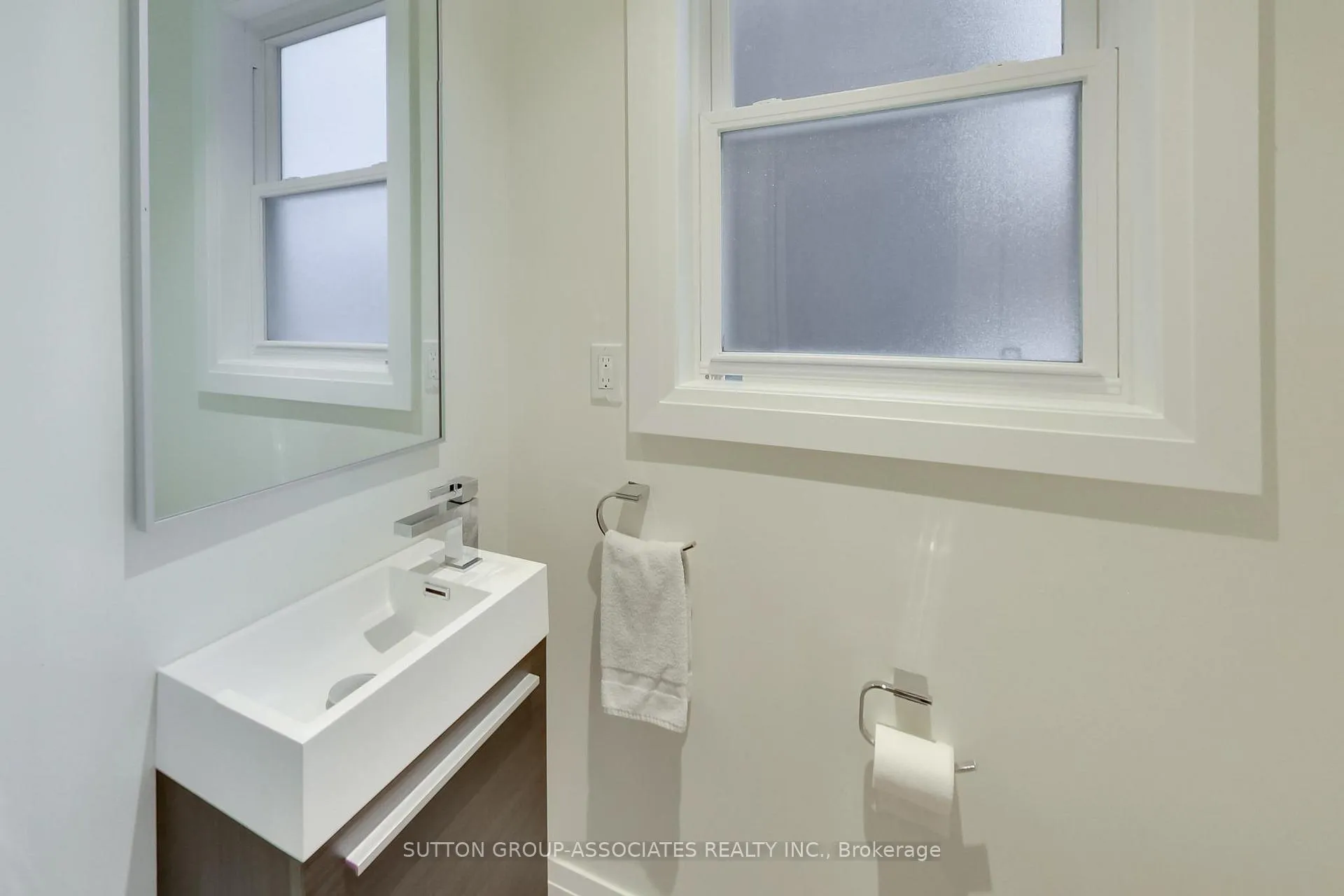Photo 10 of 284 Atlas Avenue, Toronto, Oakwood Village — HOMEH
