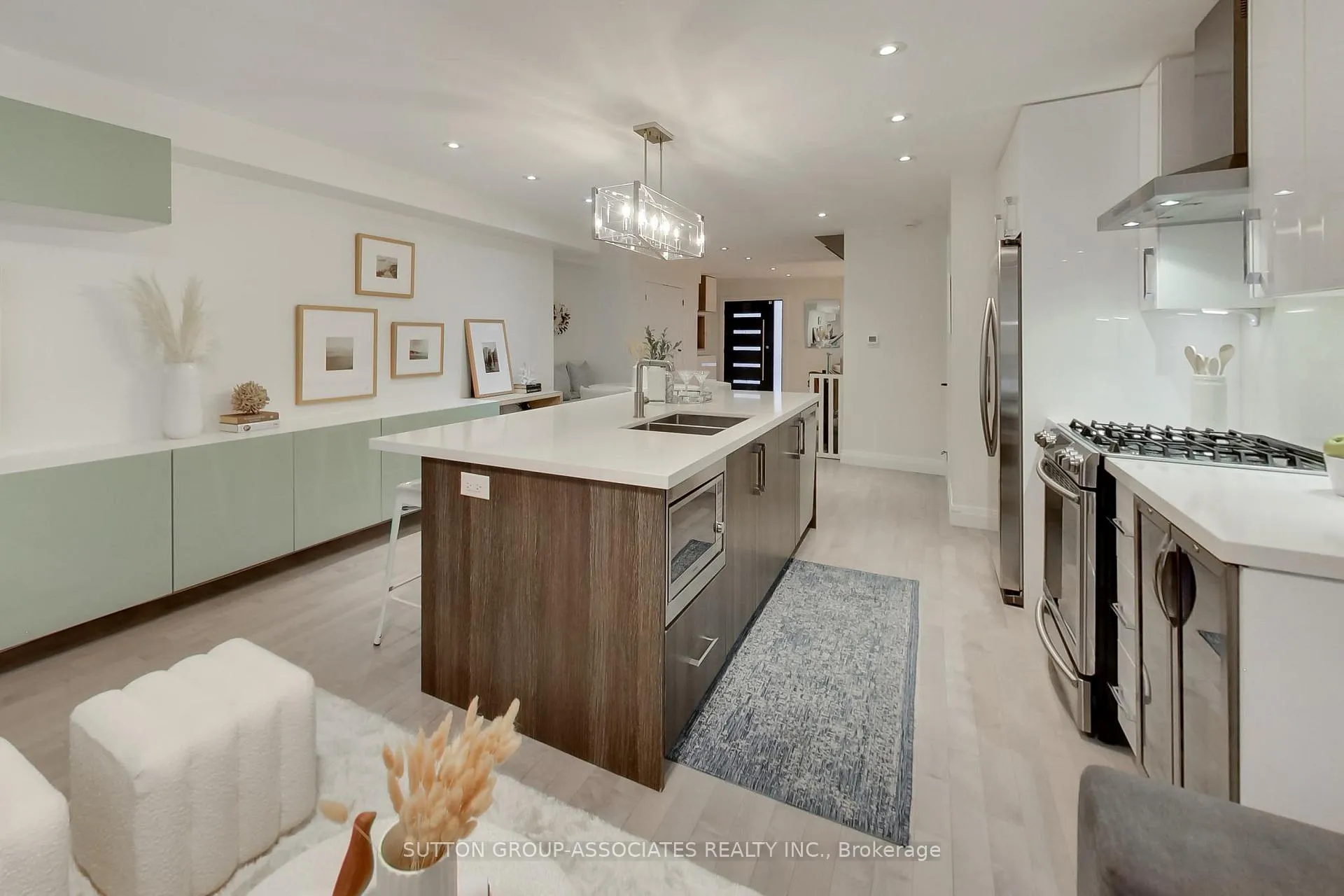 Photo 19 of 284 Atlas Avenue, Toronto, Oakwood Village — HOMEH