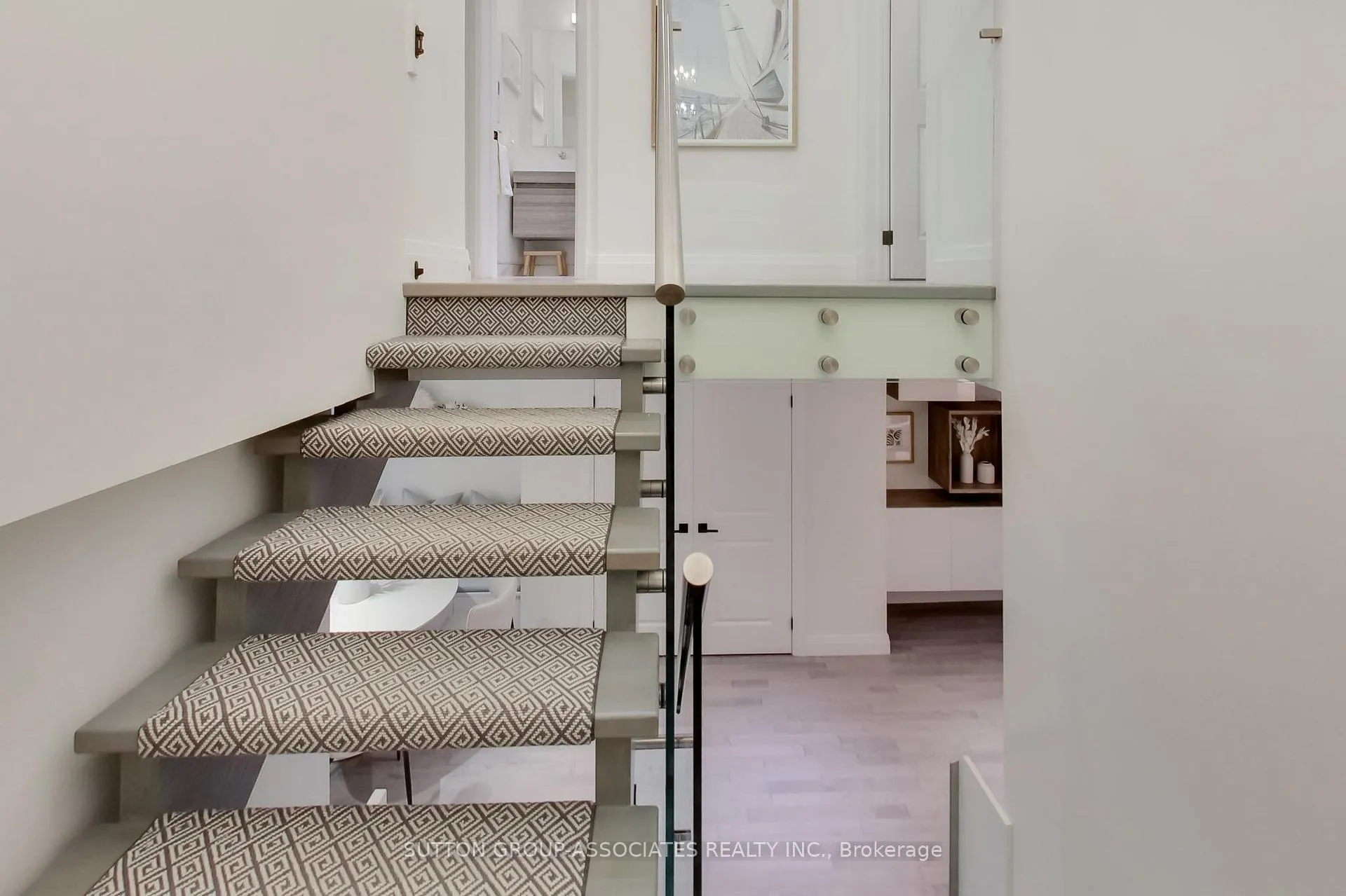 Photo 20 of 284 Atlas Avenue, Toronto, Oakwood Village — HOMEH
