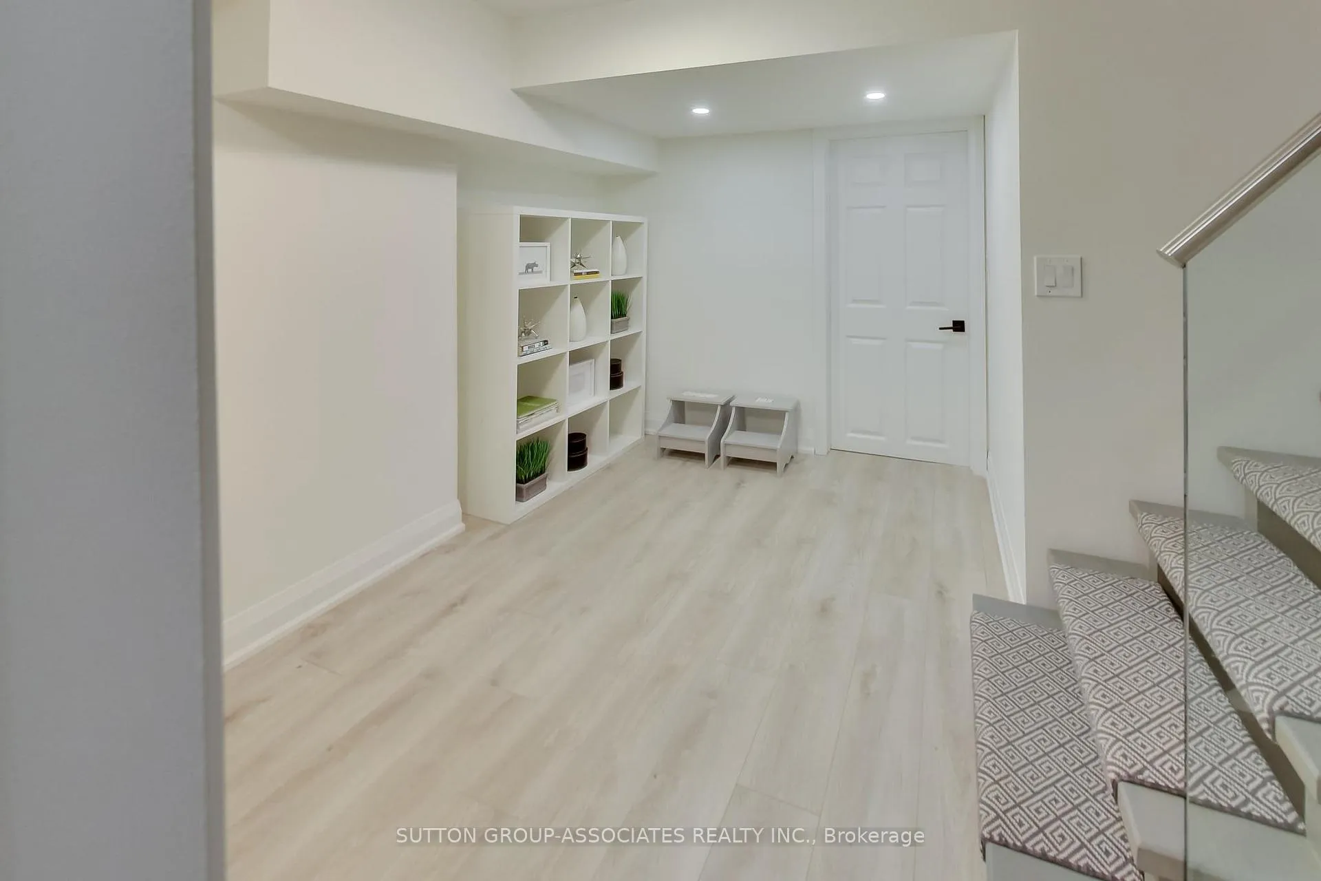 Photo 40 of 284 Atlas Avenue, Toronto, Oakwood Village — HOMEH