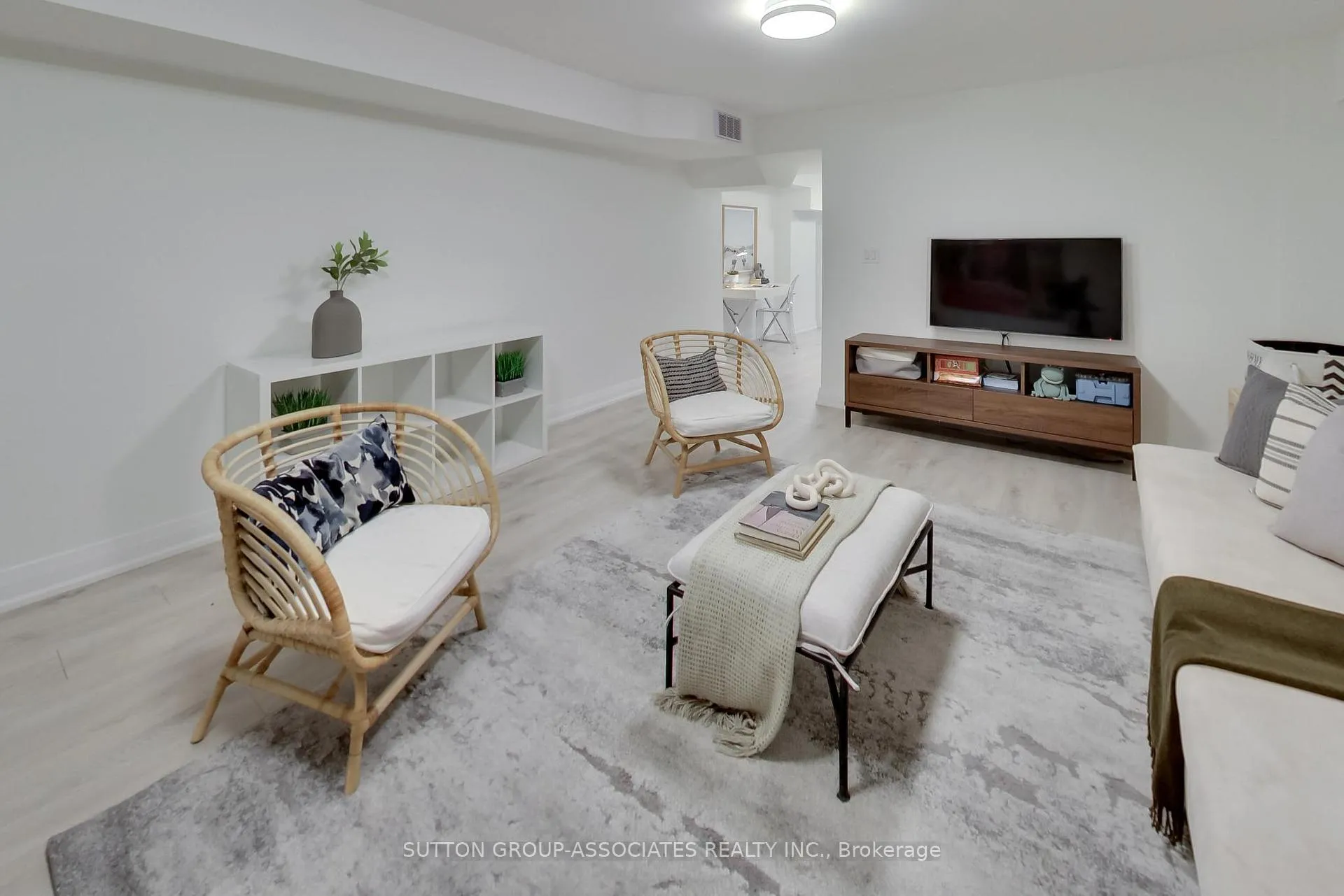 Photo 46 of 284 Atlas Avenue, Toronto, Oakwood Village — HOMEH