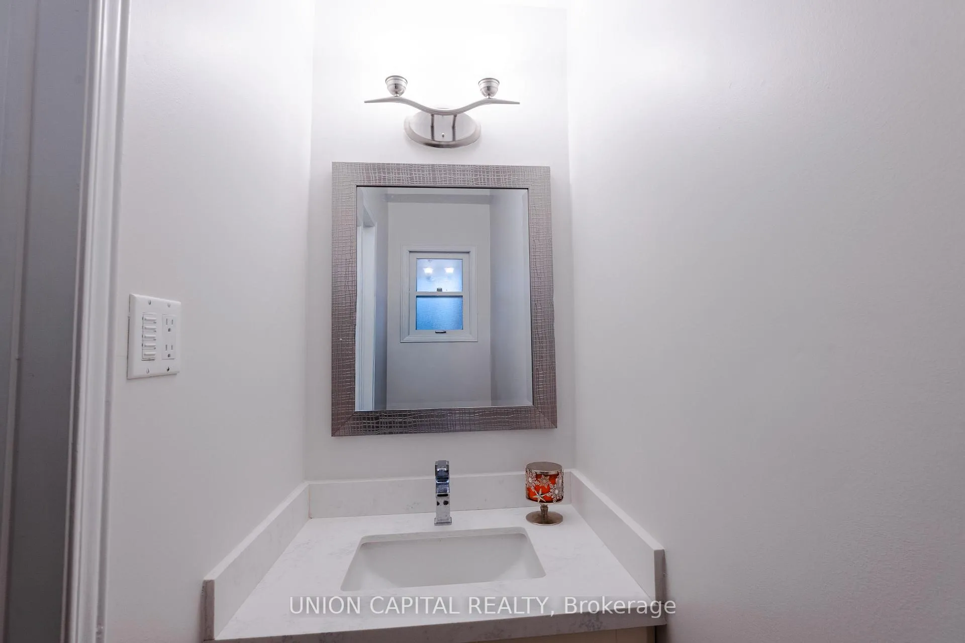 Photo 6 of 29 Thurman Road, Vaughan, Lakeview Estates — HOMEH