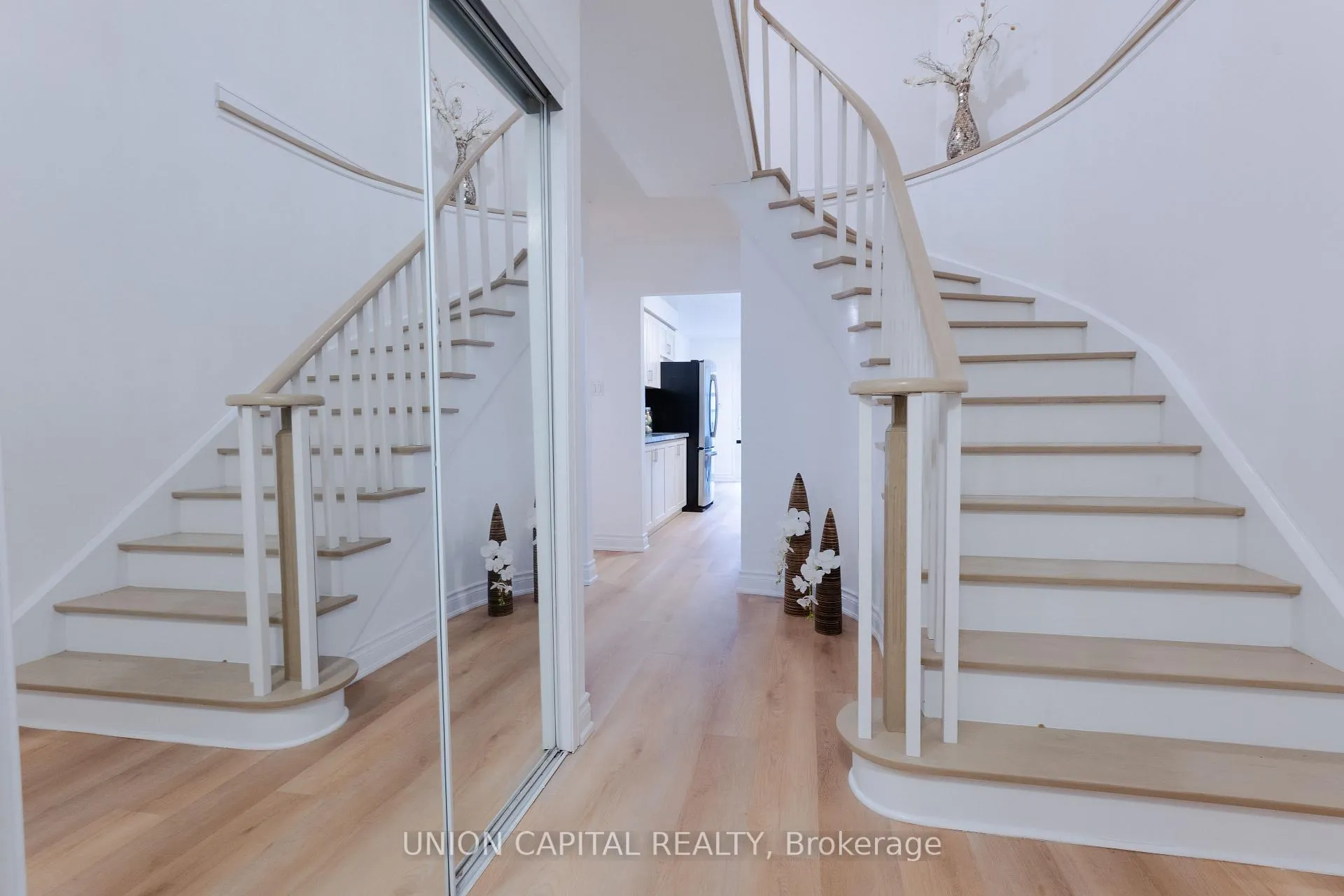Photo 7 of 29 Thurman Road, Vaughan, Lakeview Estates — HOMEH