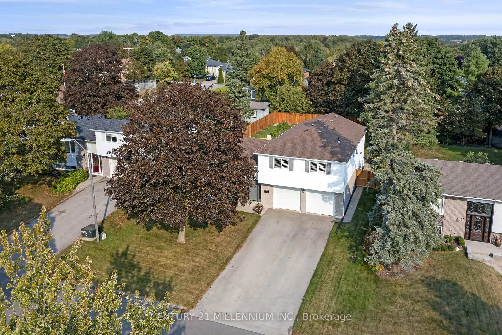 Photo 4 of 37 Erindale Drive, Erin — HOMEH