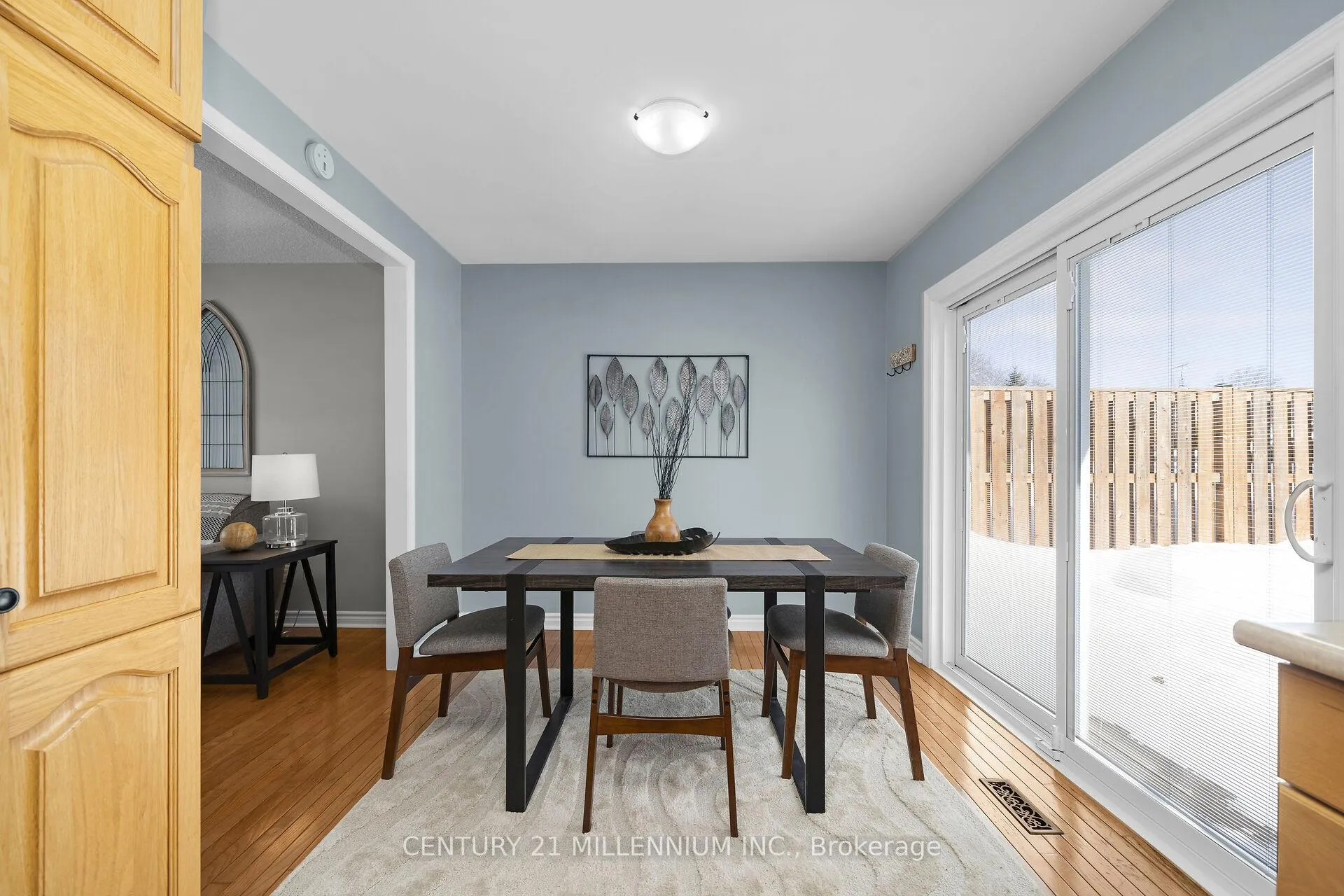 Photo 16 of 37 Erindale Drive, Erin — HOMEH