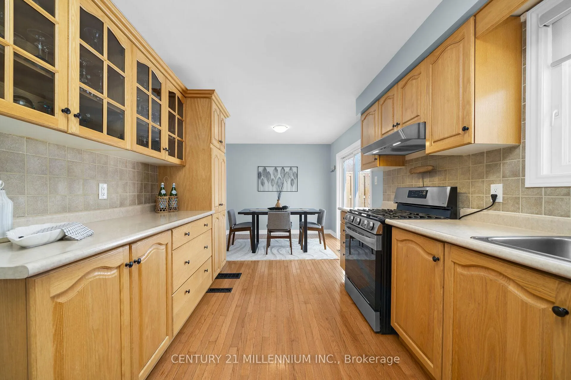 Photo 21 of 37 Erindale Drive, Erin — HOMEH