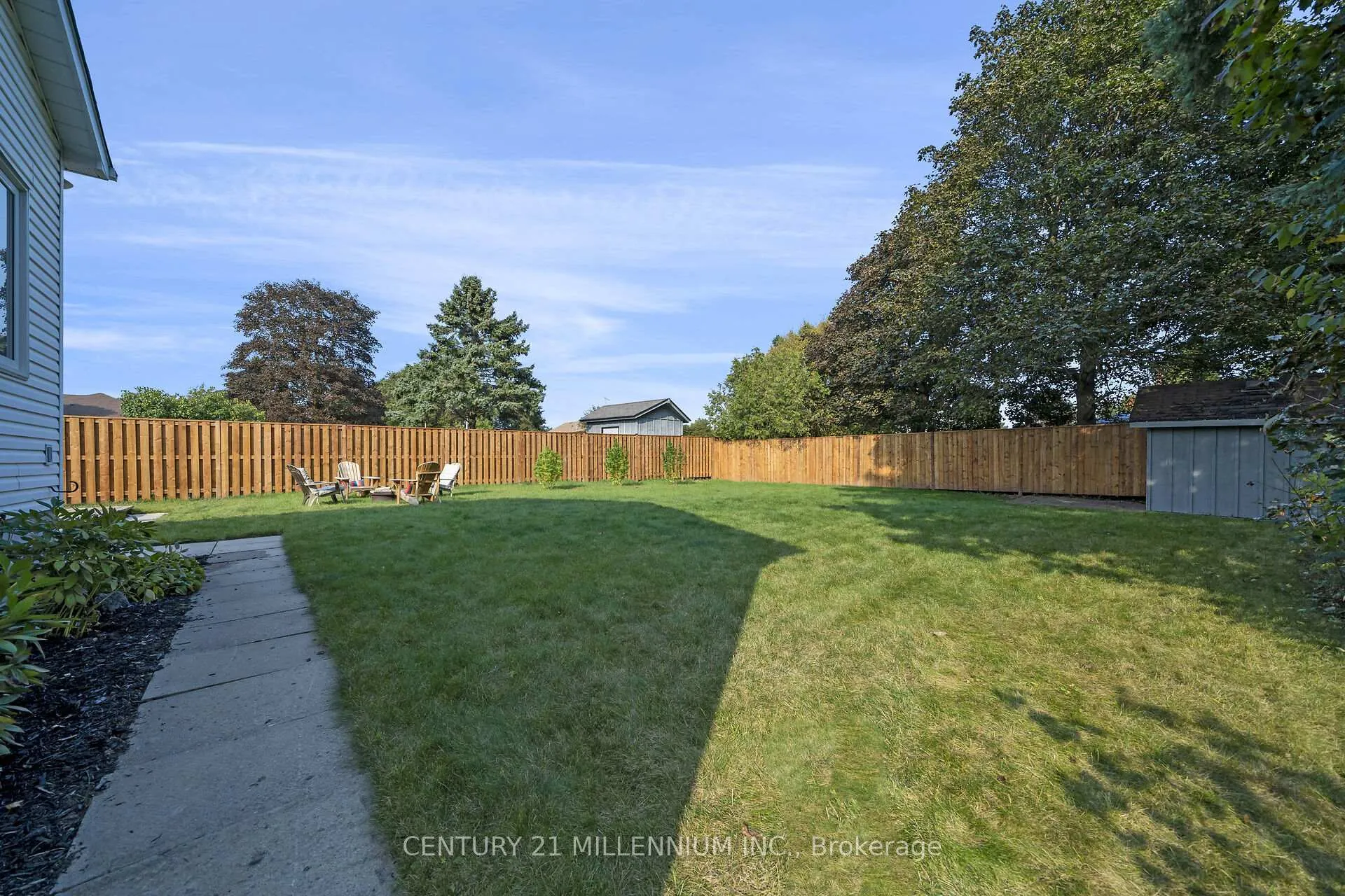 Photo 40 of 37 Erindale Drive, Erin — HOMEH
